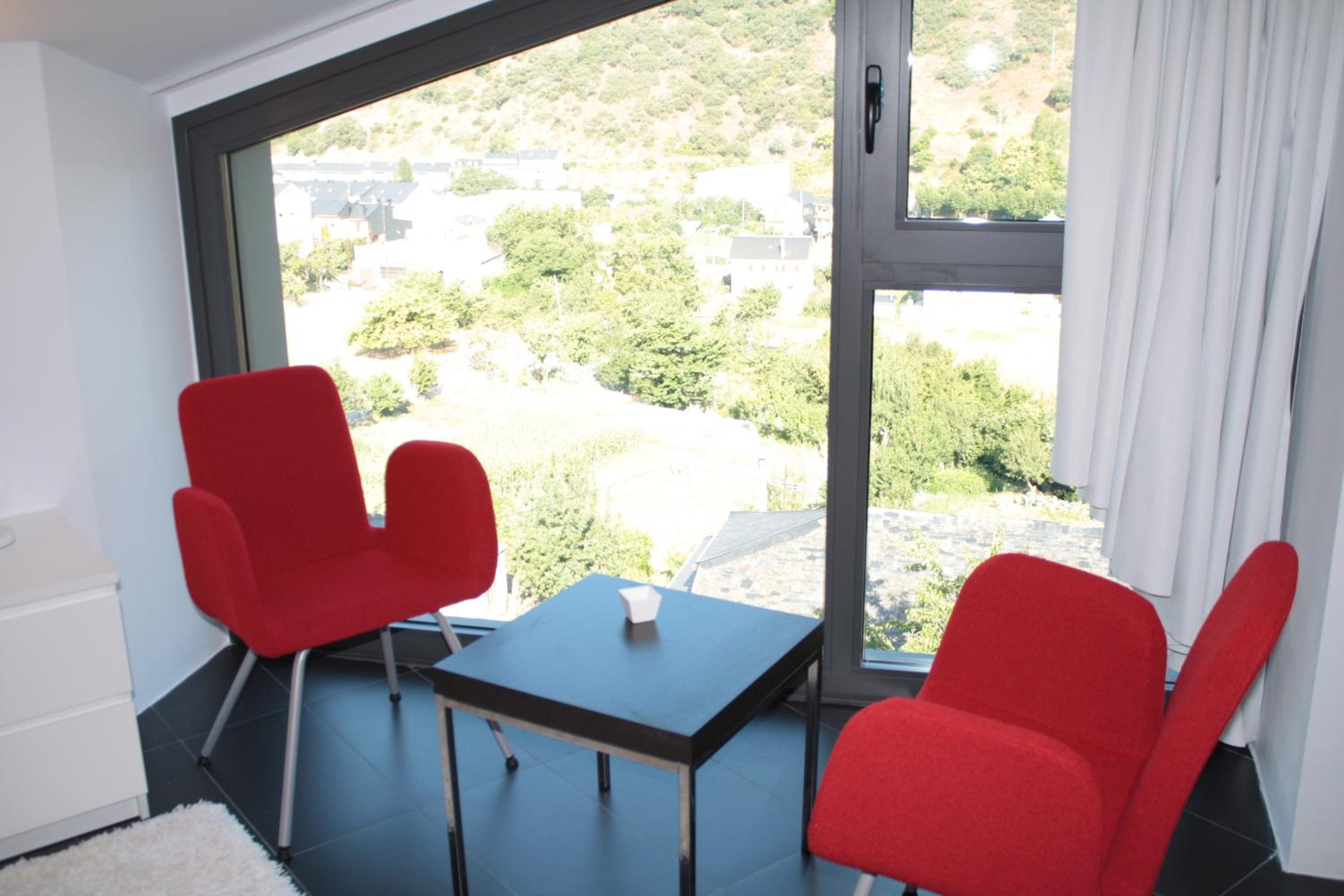 Hostal Tres Campanas