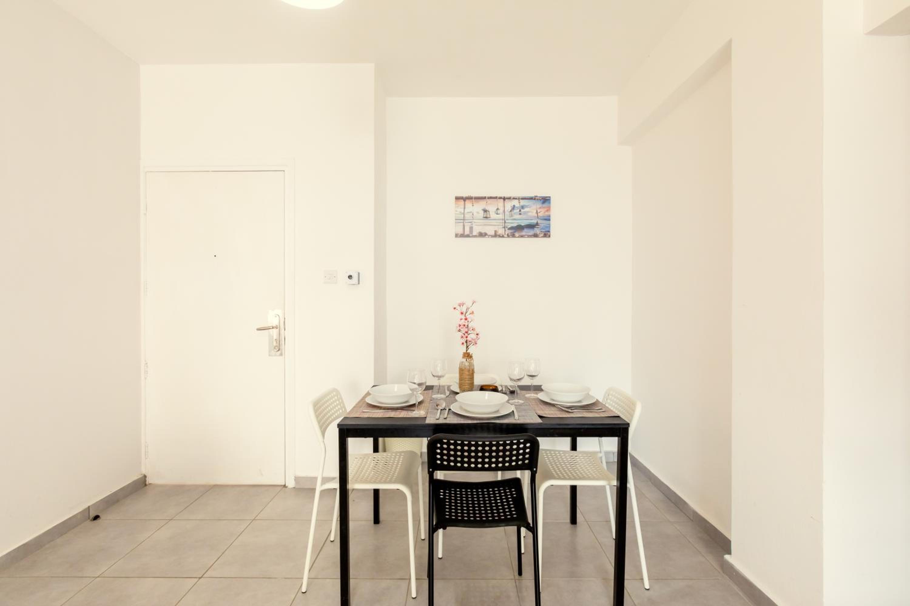 Savvas City Centre Flat view 4