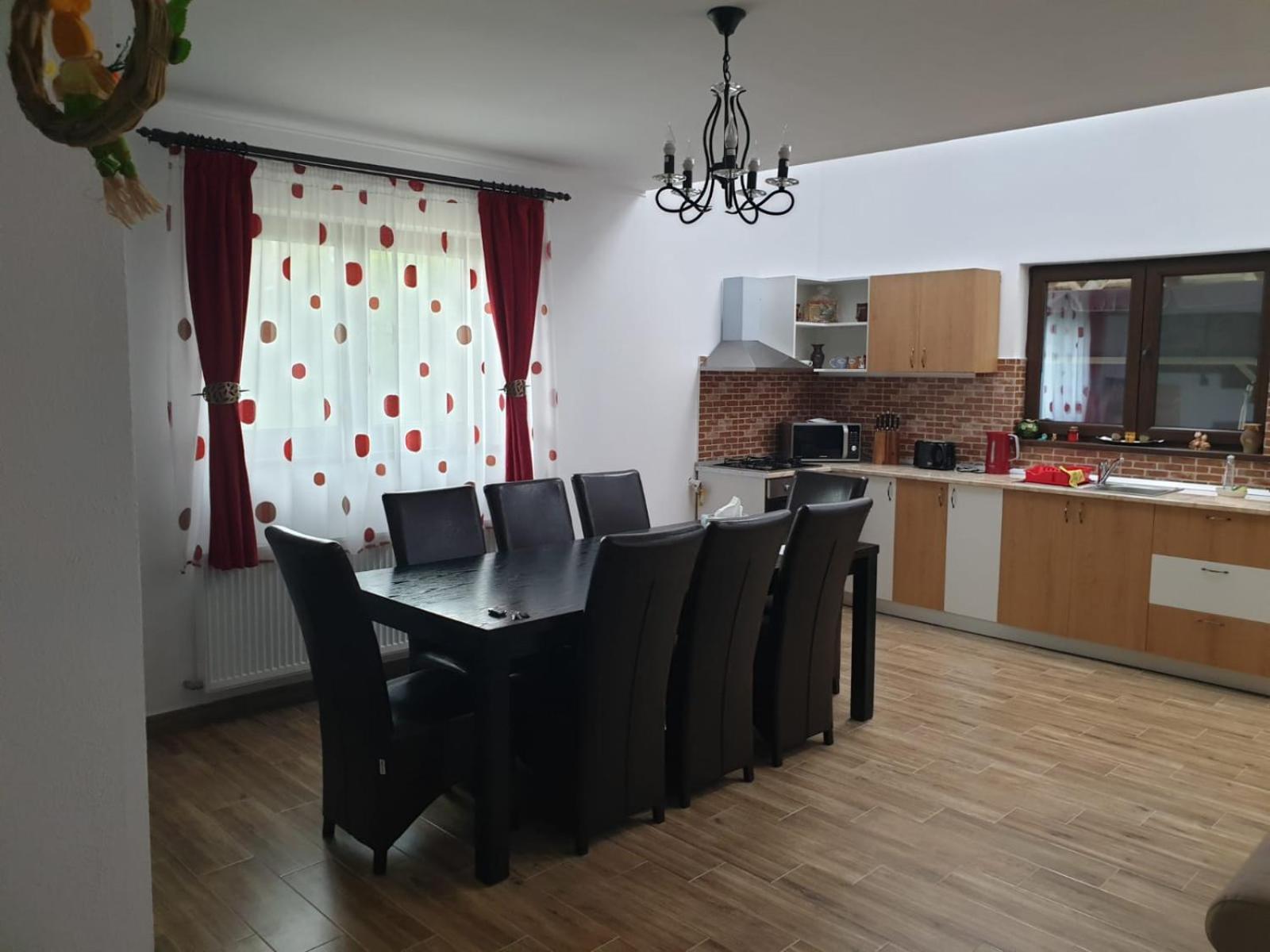 Vila Andrei view 5