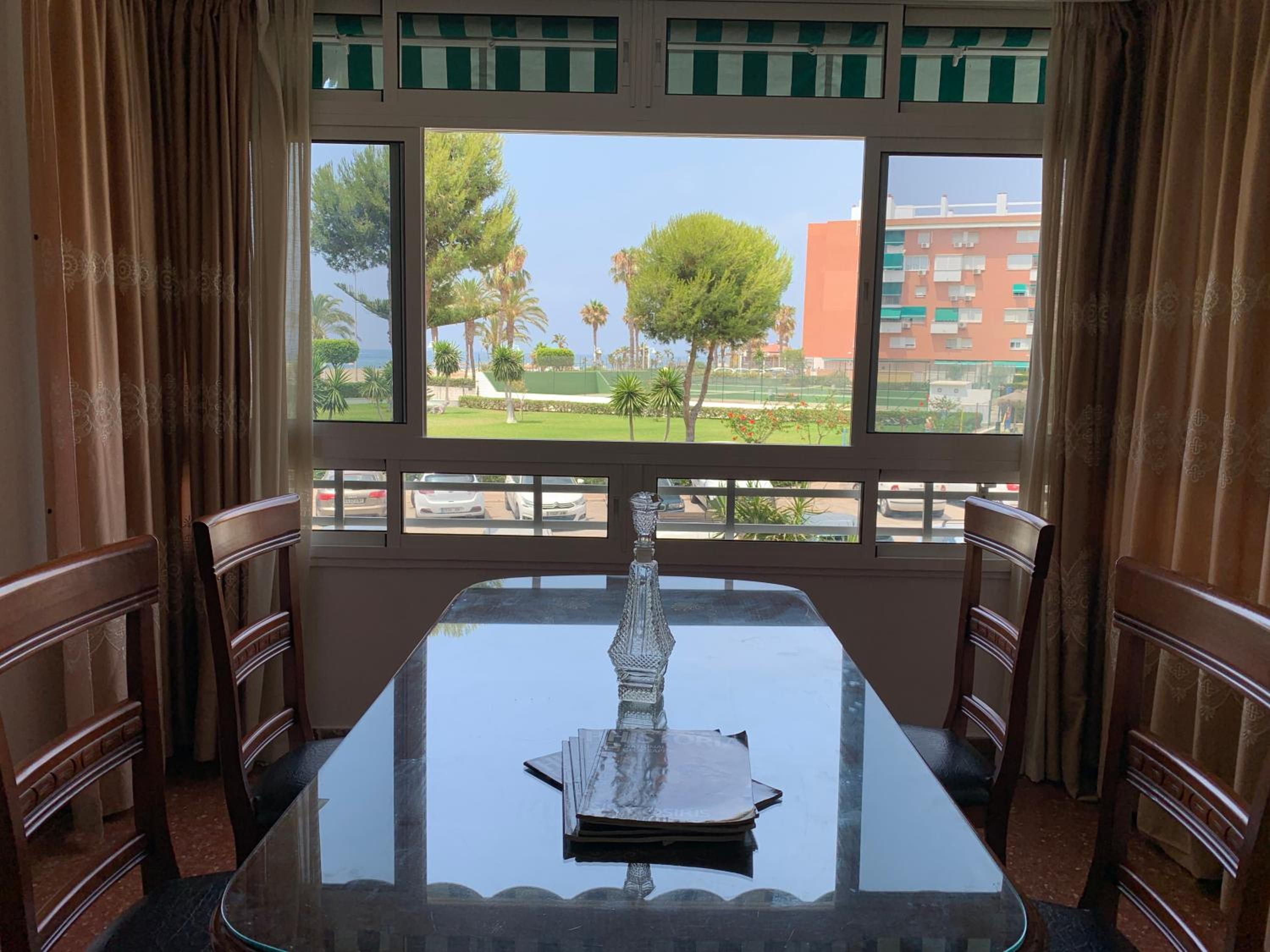 Turismo Vacacional de Lujo ttluga -Málaga view 2