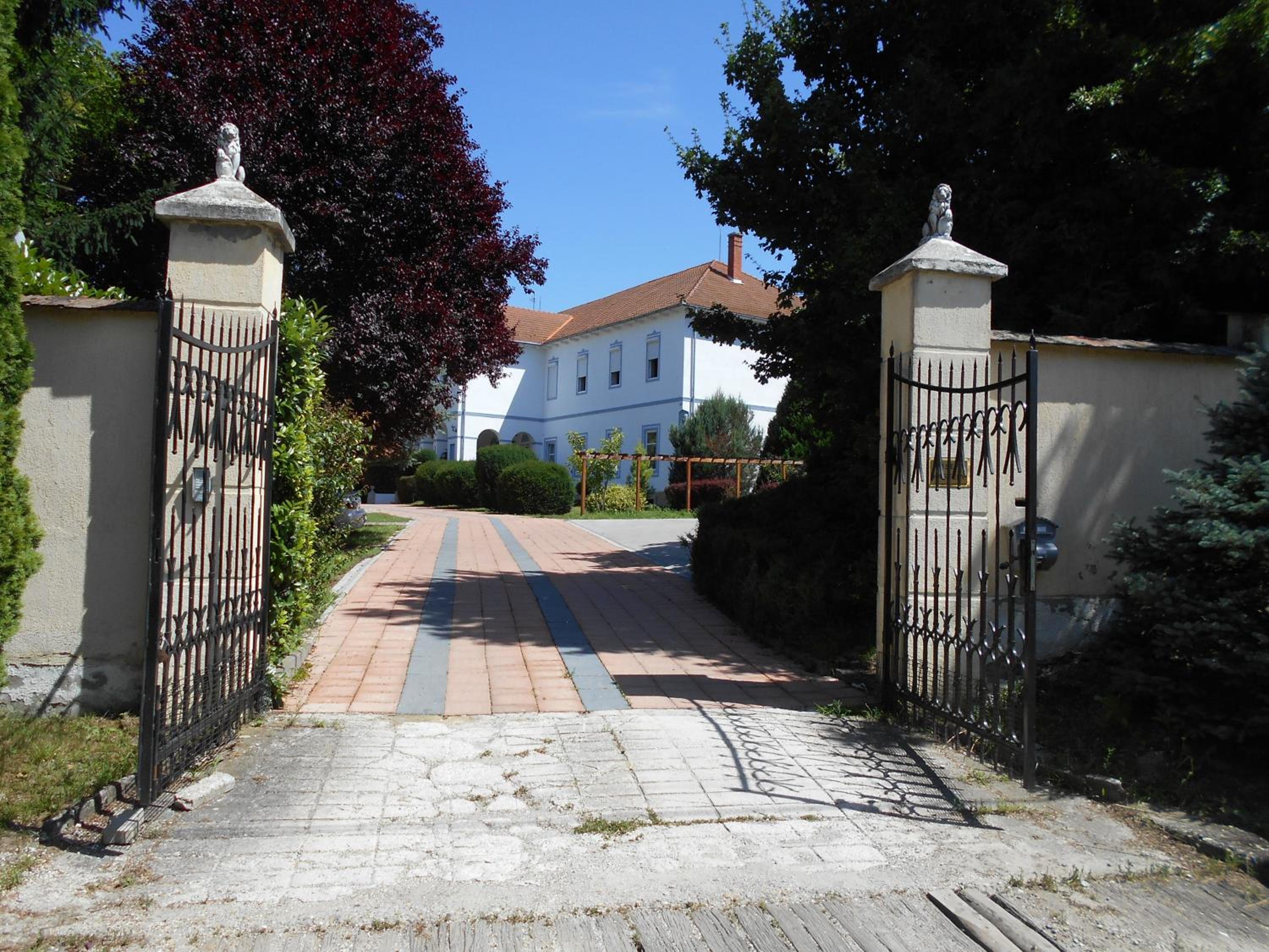 Fábiánics Kastély Misefa view 5