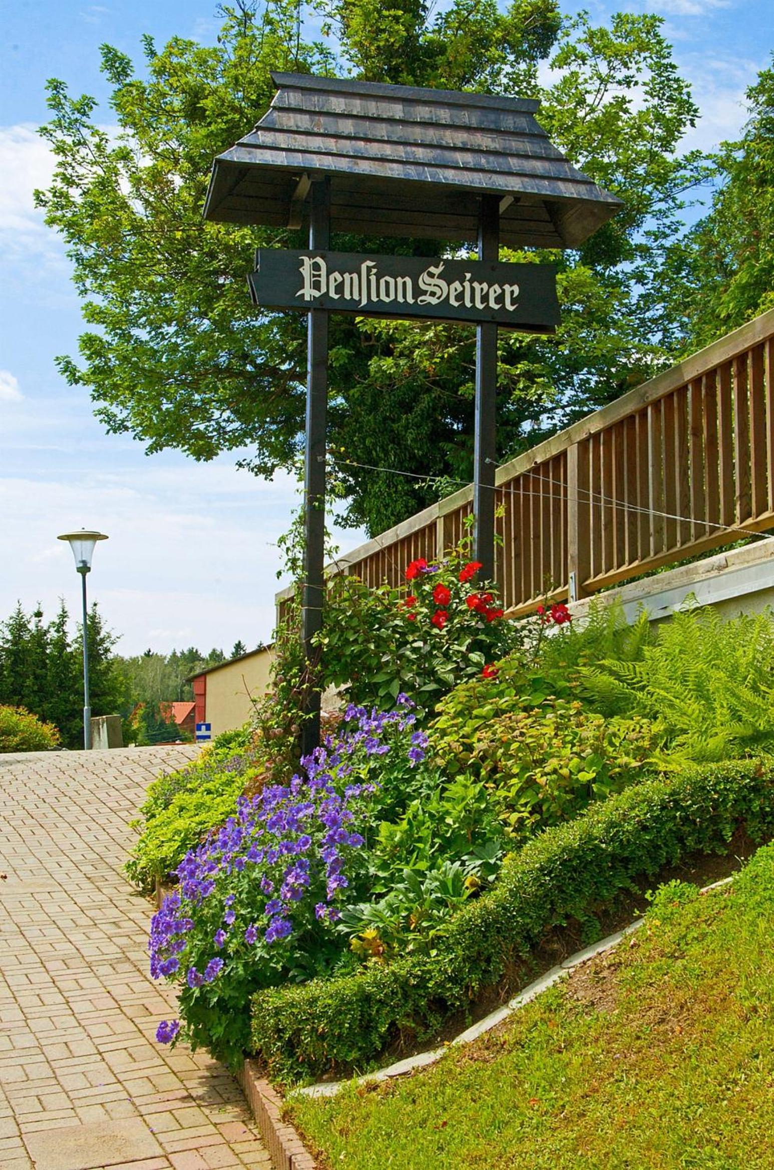 Pension Seirer