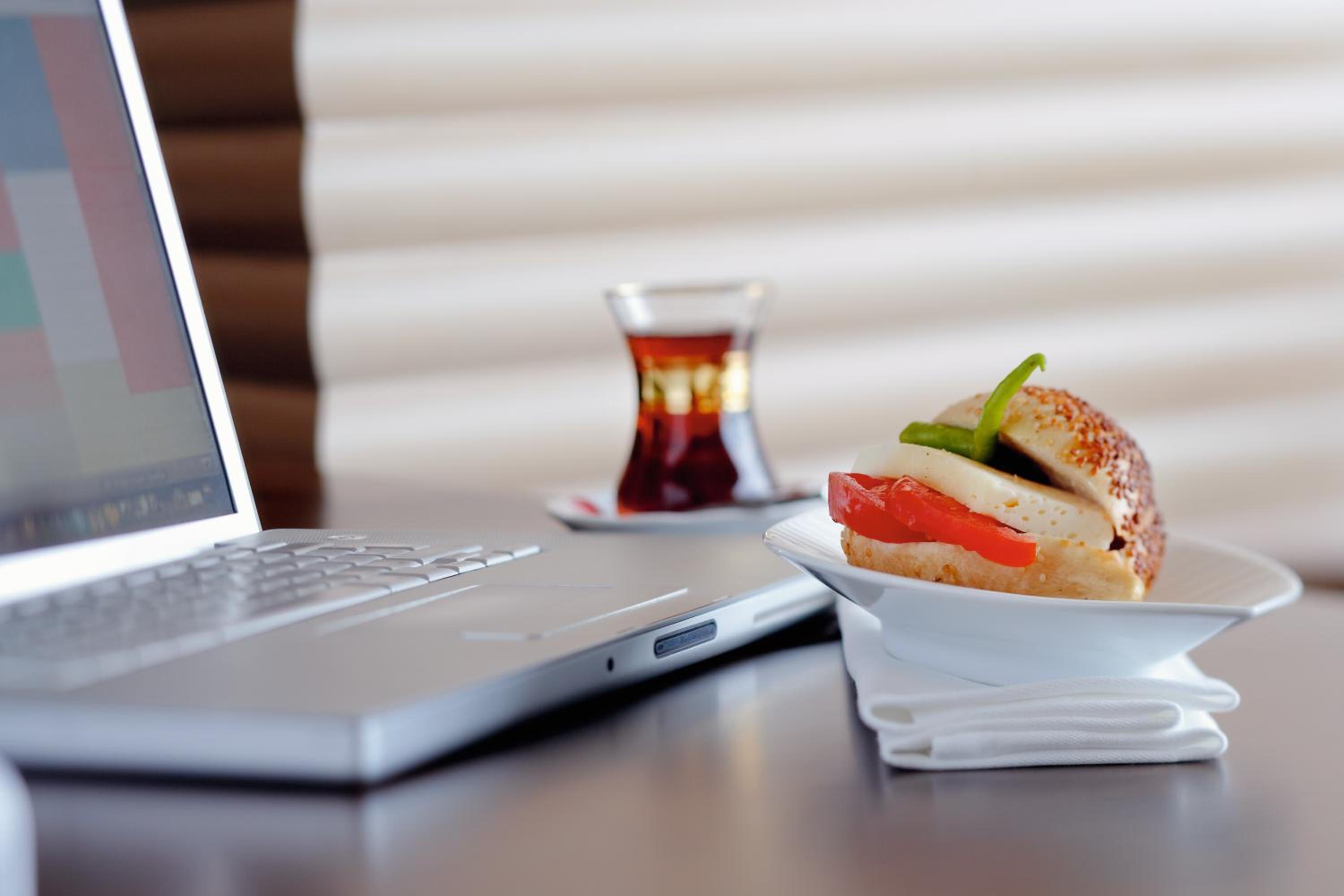 Mövenpick Hotel Izmir - Image 29