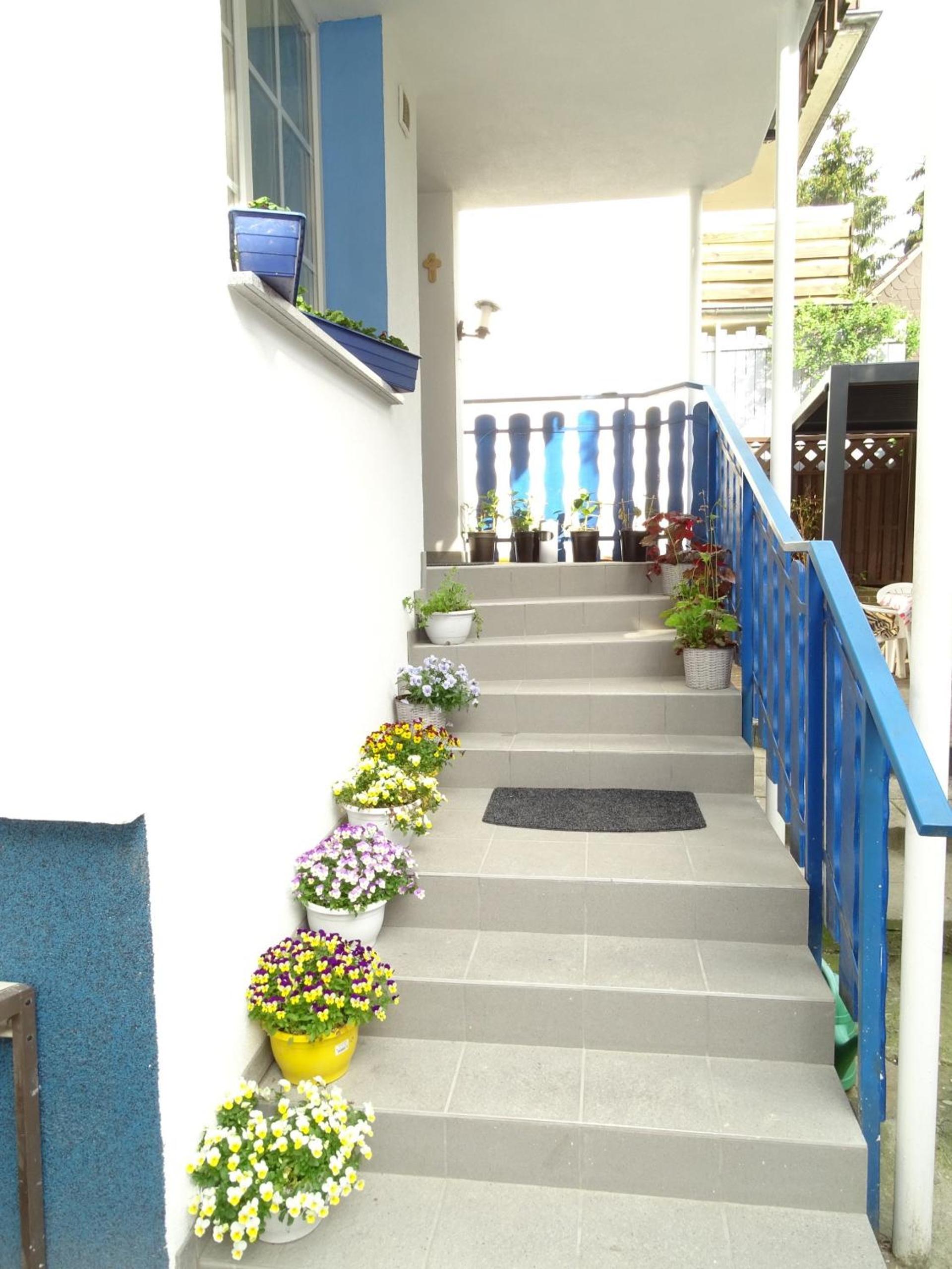 Katis' Apartment