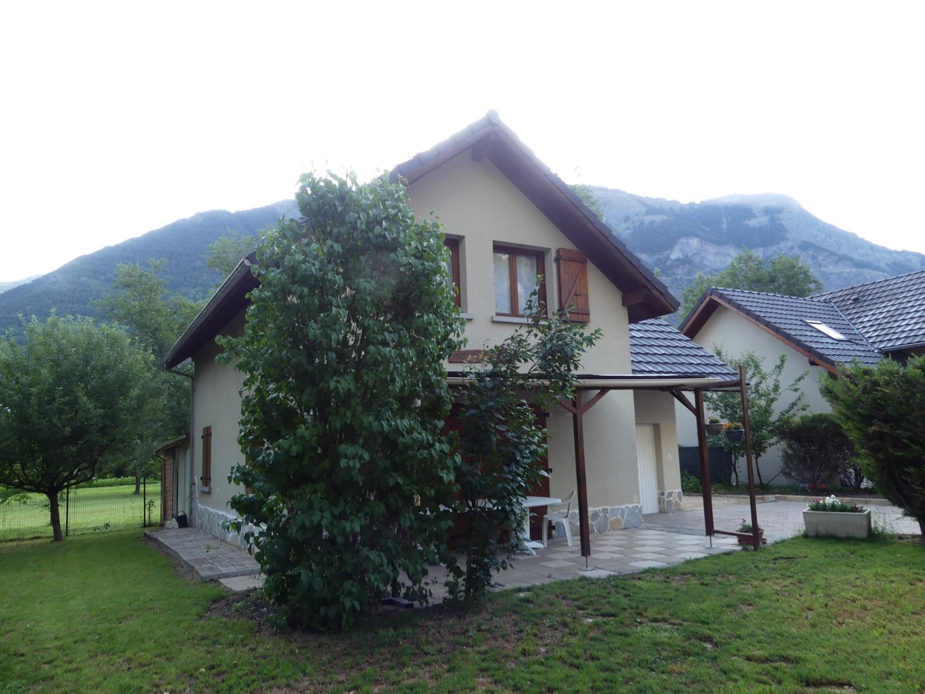 chalet les myosotis view 2