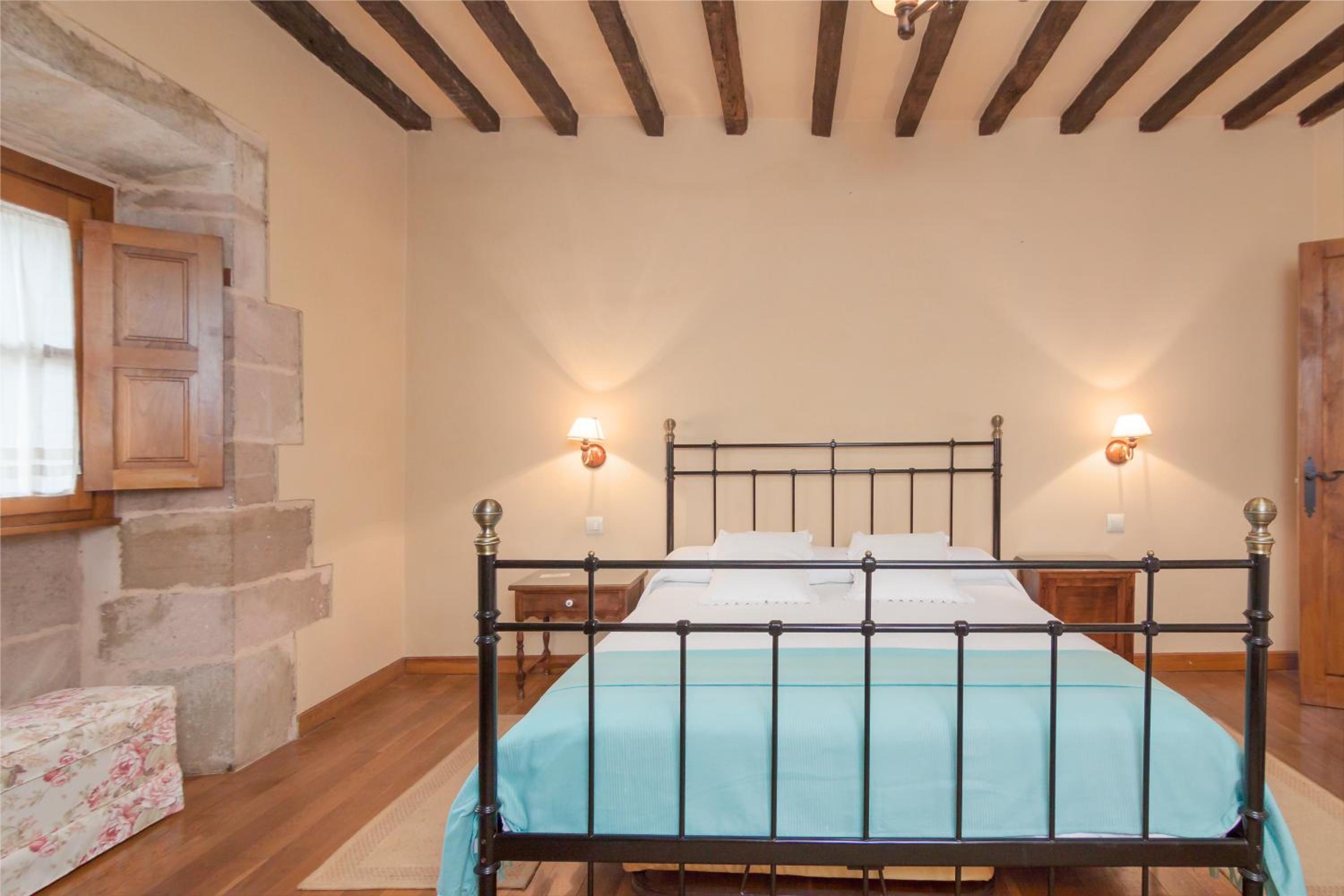 Casona De La Salceda