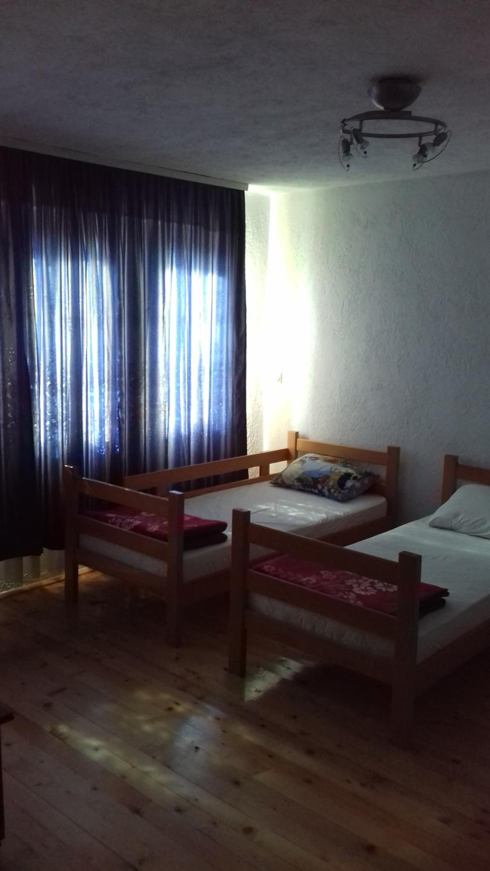 Photo 52