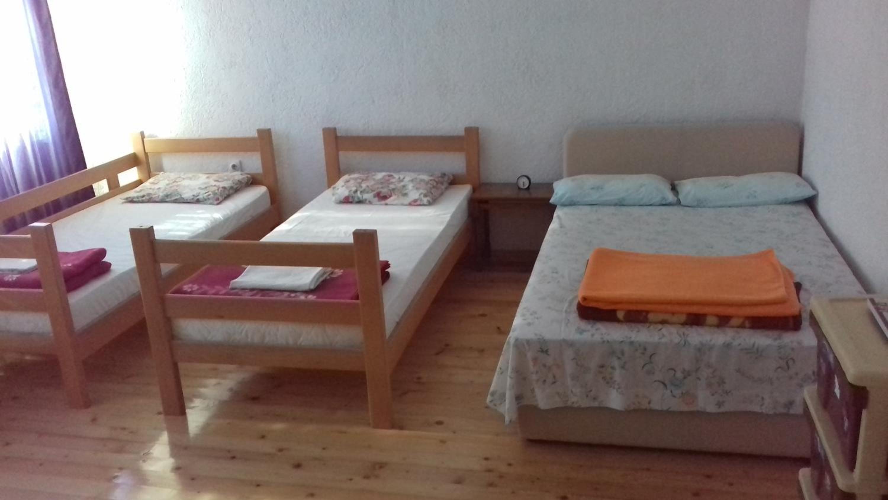 Photo 51