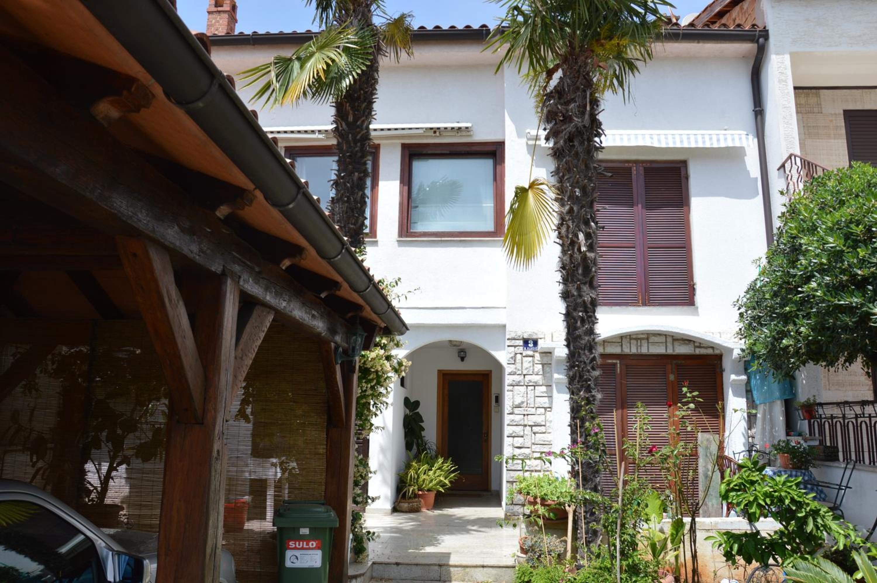 Hous Mira view 4