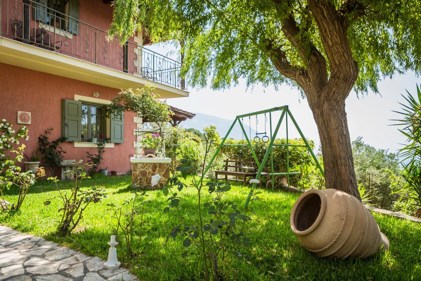 Best Kefalonia villas - charming 3 bedroom villa Gardenia view 4