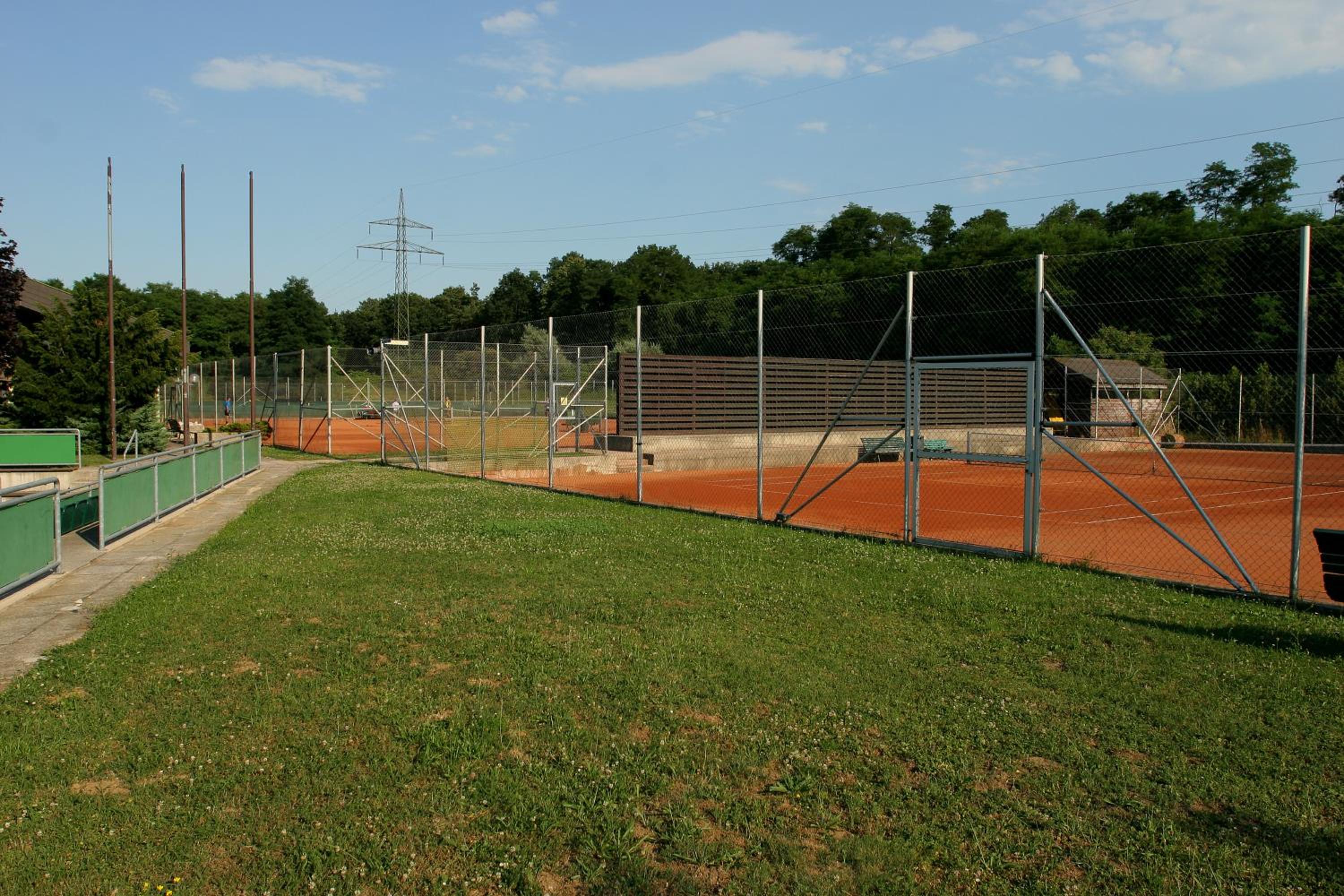 Tennis- und Freizeitzentrum Neudörfl view 3