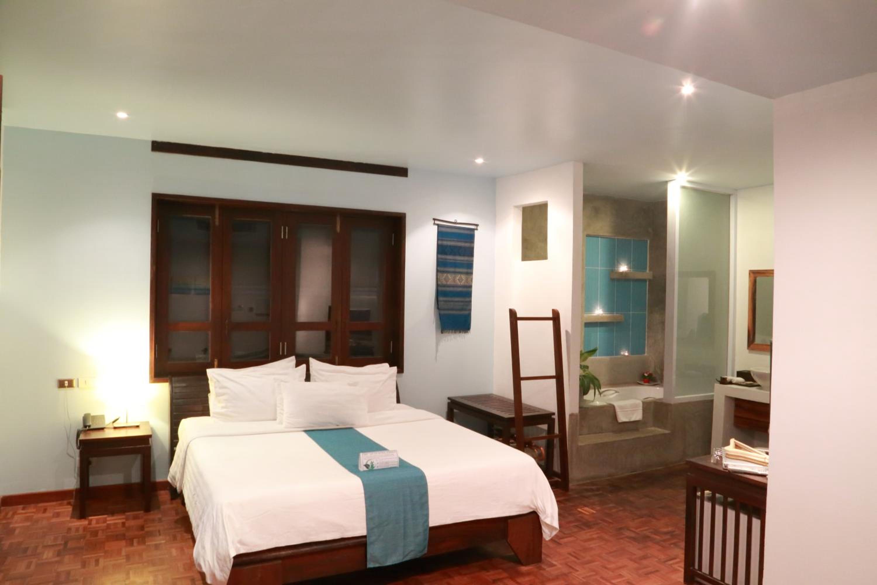 Indigo House Hotel
