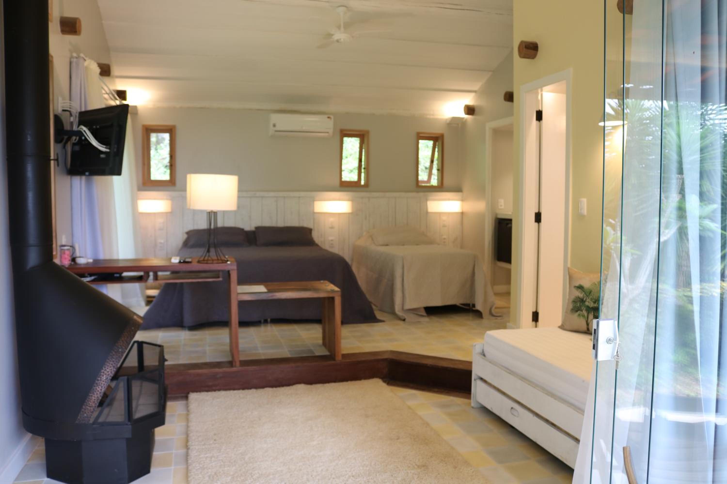 Auberge Suisse Pousada