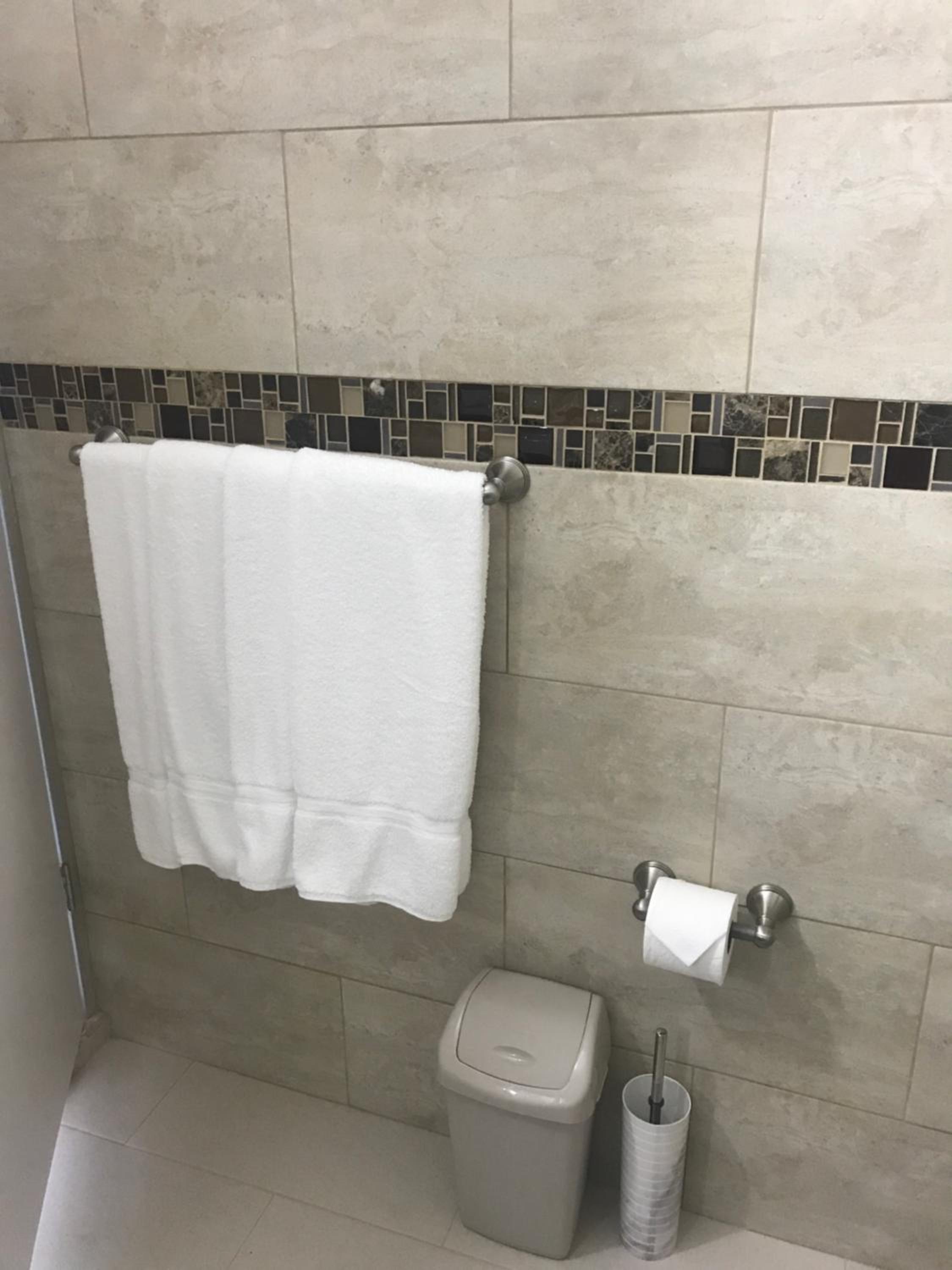 Ser'i Bucurui Accommodations