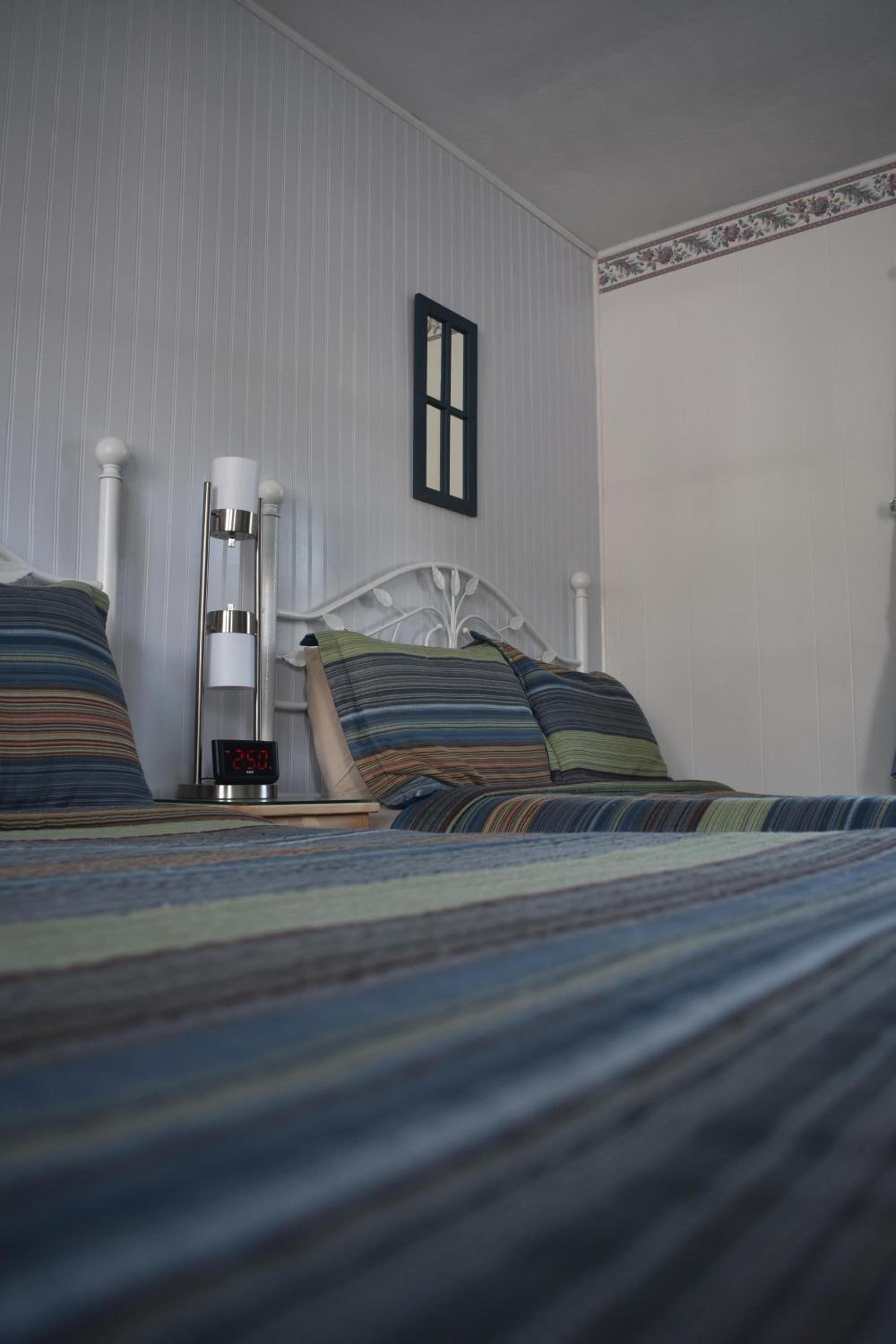 Midway Lodging - Property Image 20