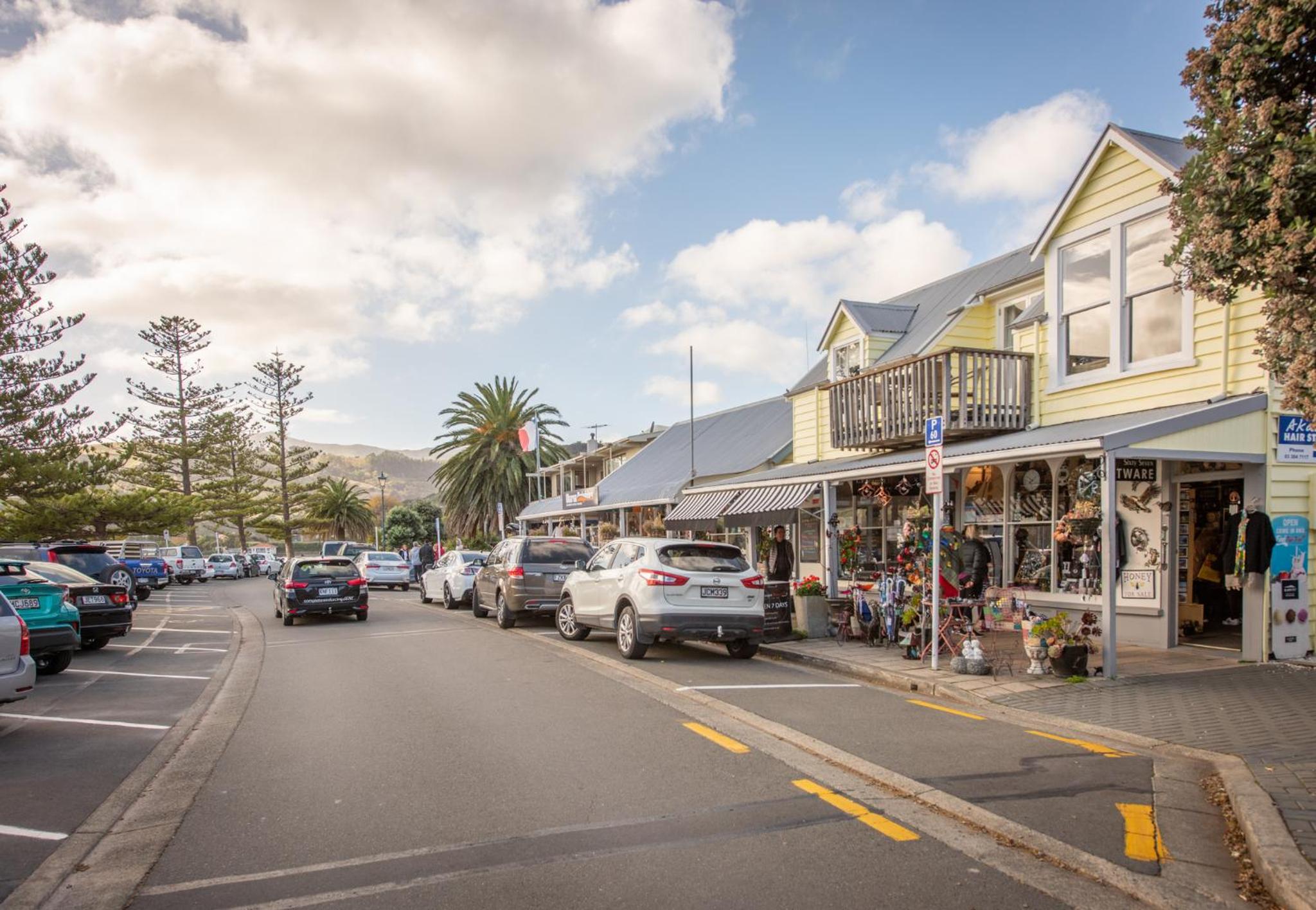 Akaroa Waterfront Apartment view 2