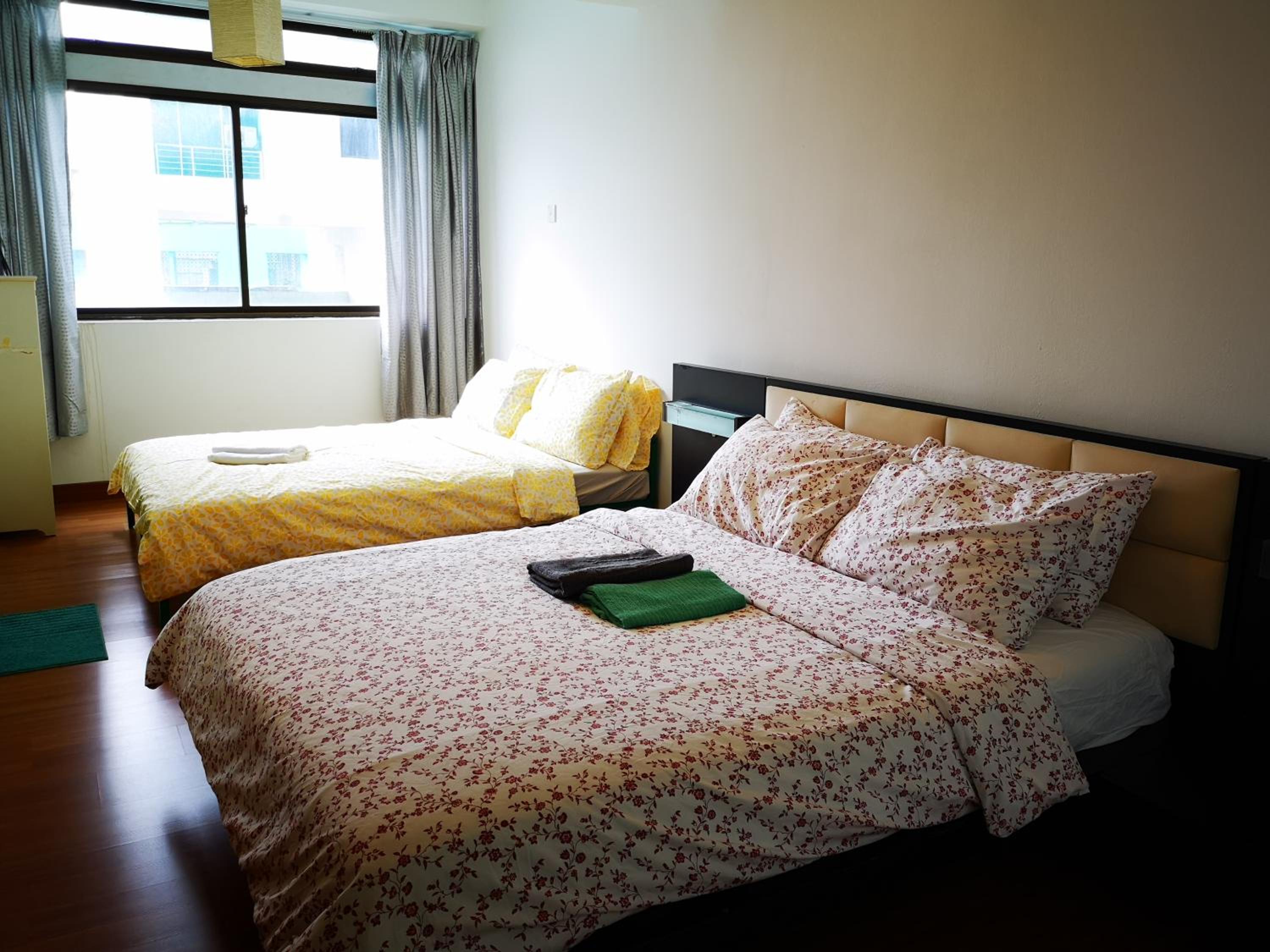 10-12Pax Fahrenheit 88 Pavillion Bukit Bintang TRX AJHOME