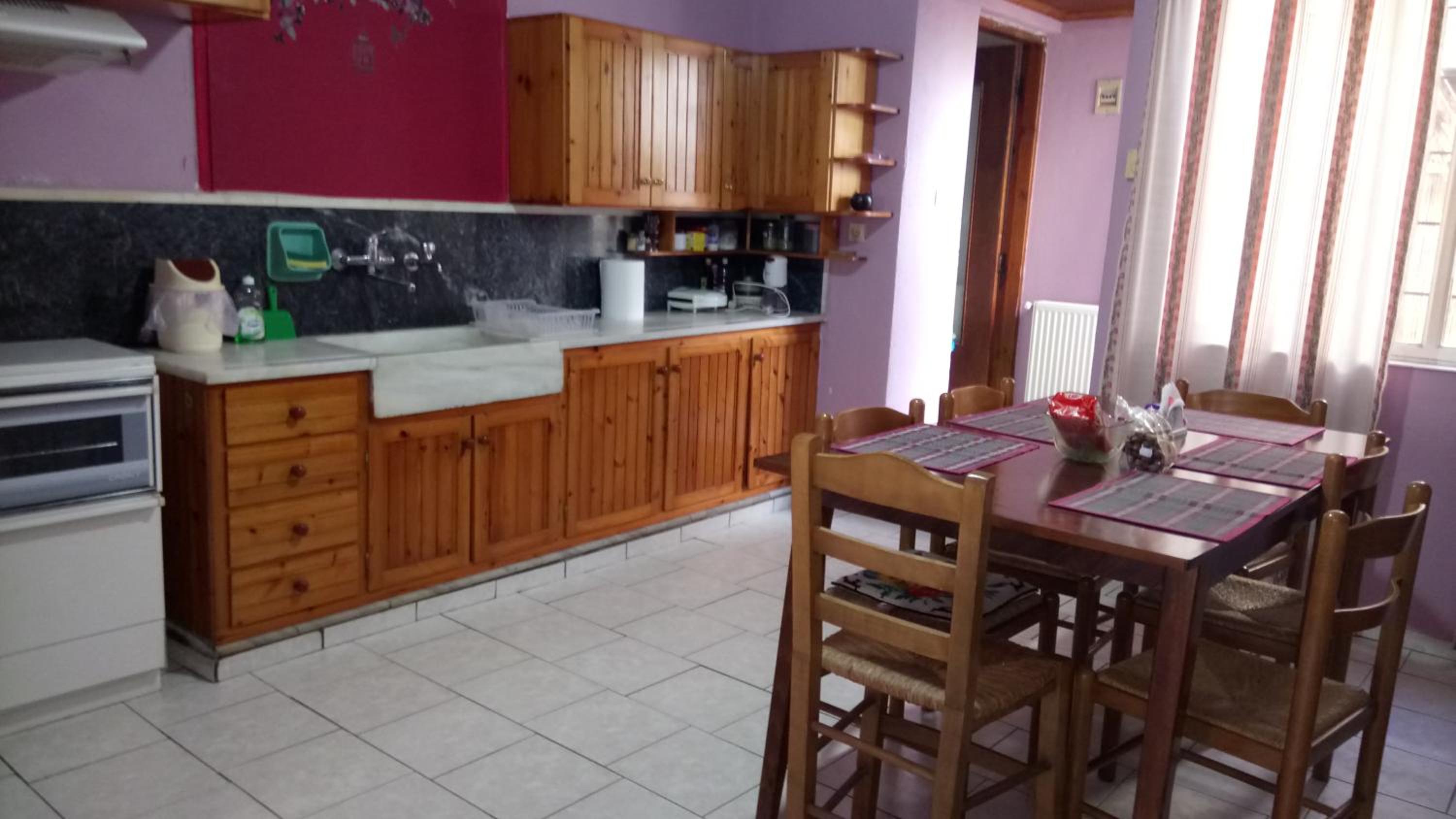 Sitzanaki Home