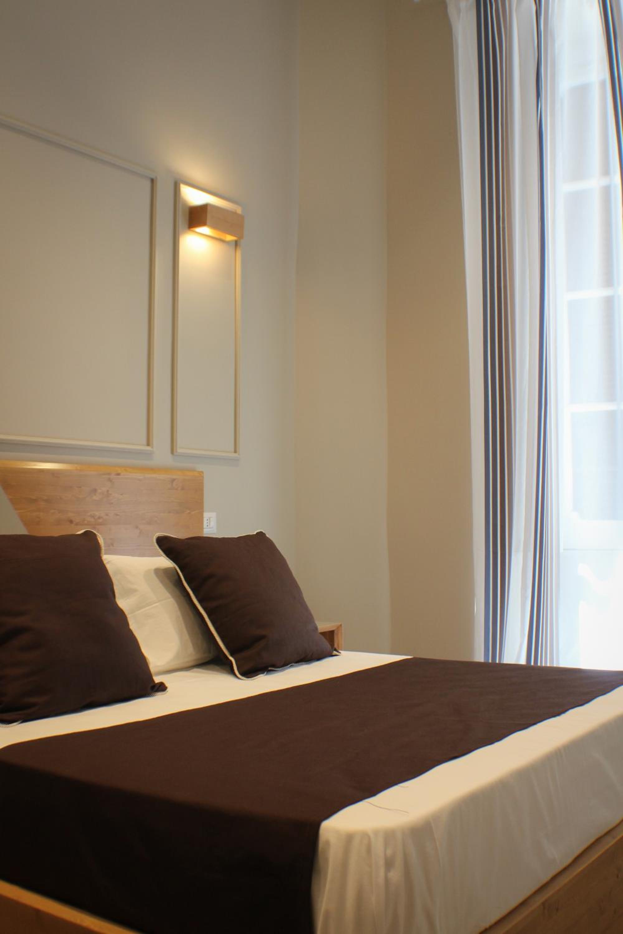 Be Italian Flat Piazza Bovio 22
