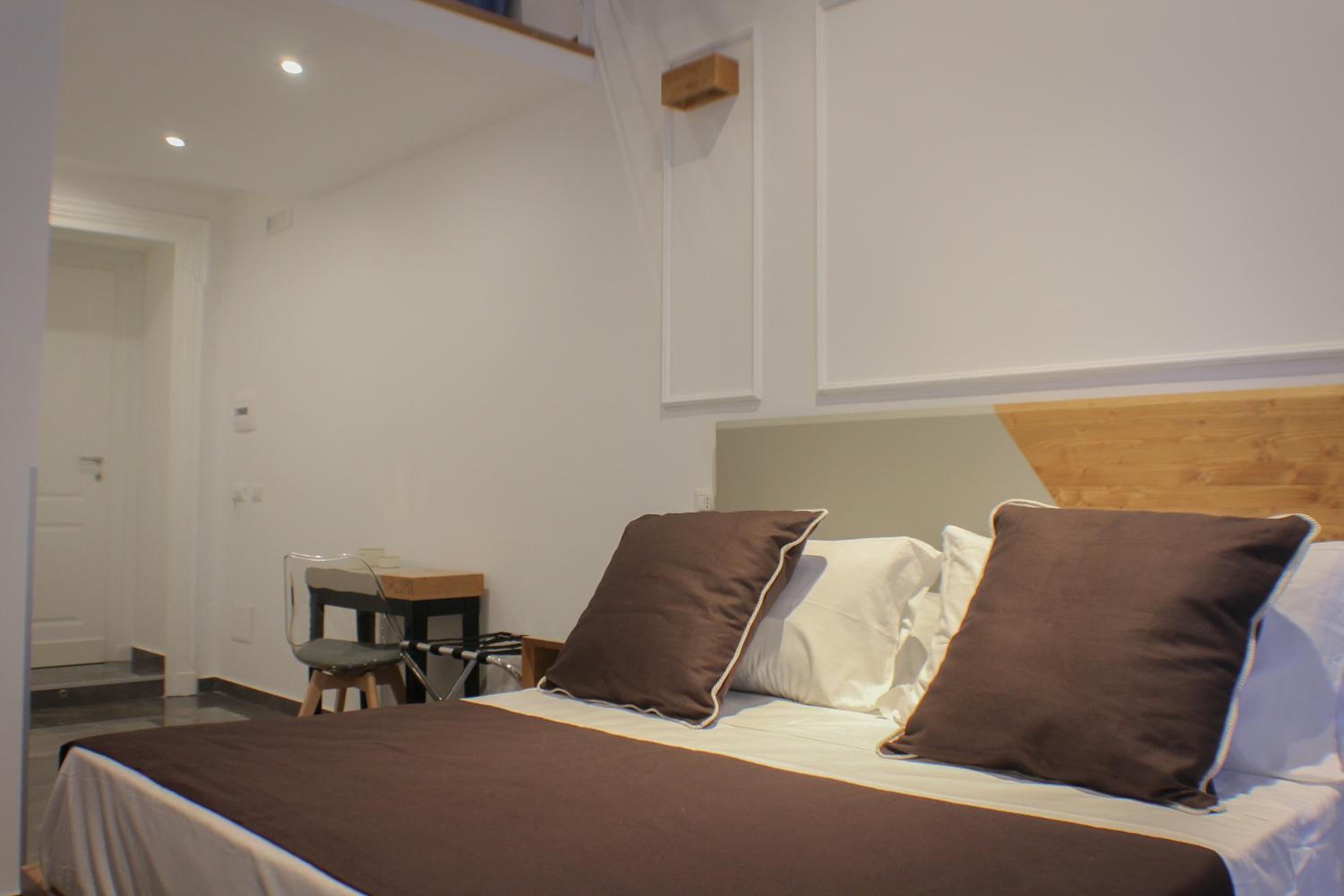 Be Italian Flat Piazza Bovio 22