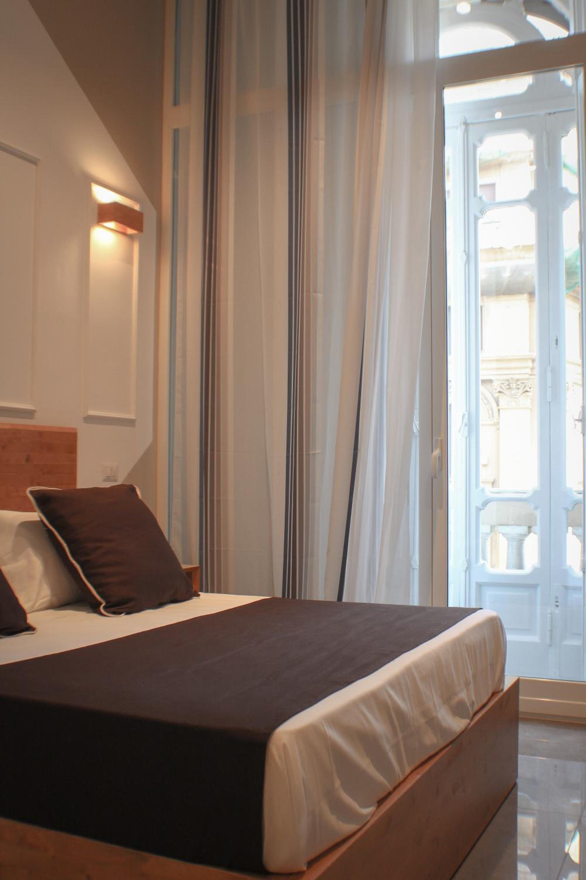 Be Italian Flat Piazza Bovio 22