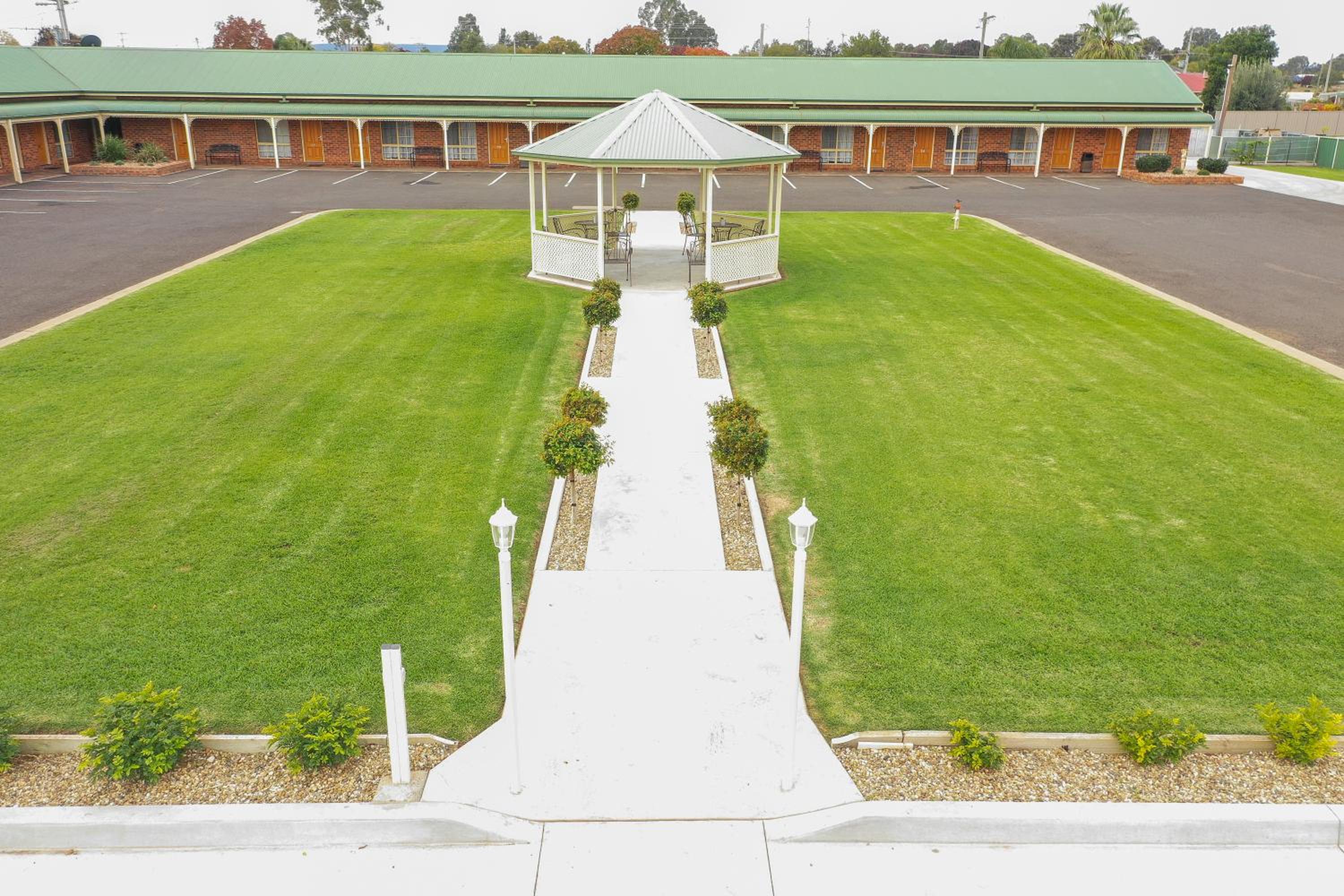 Leeton Heritage Motor Inn