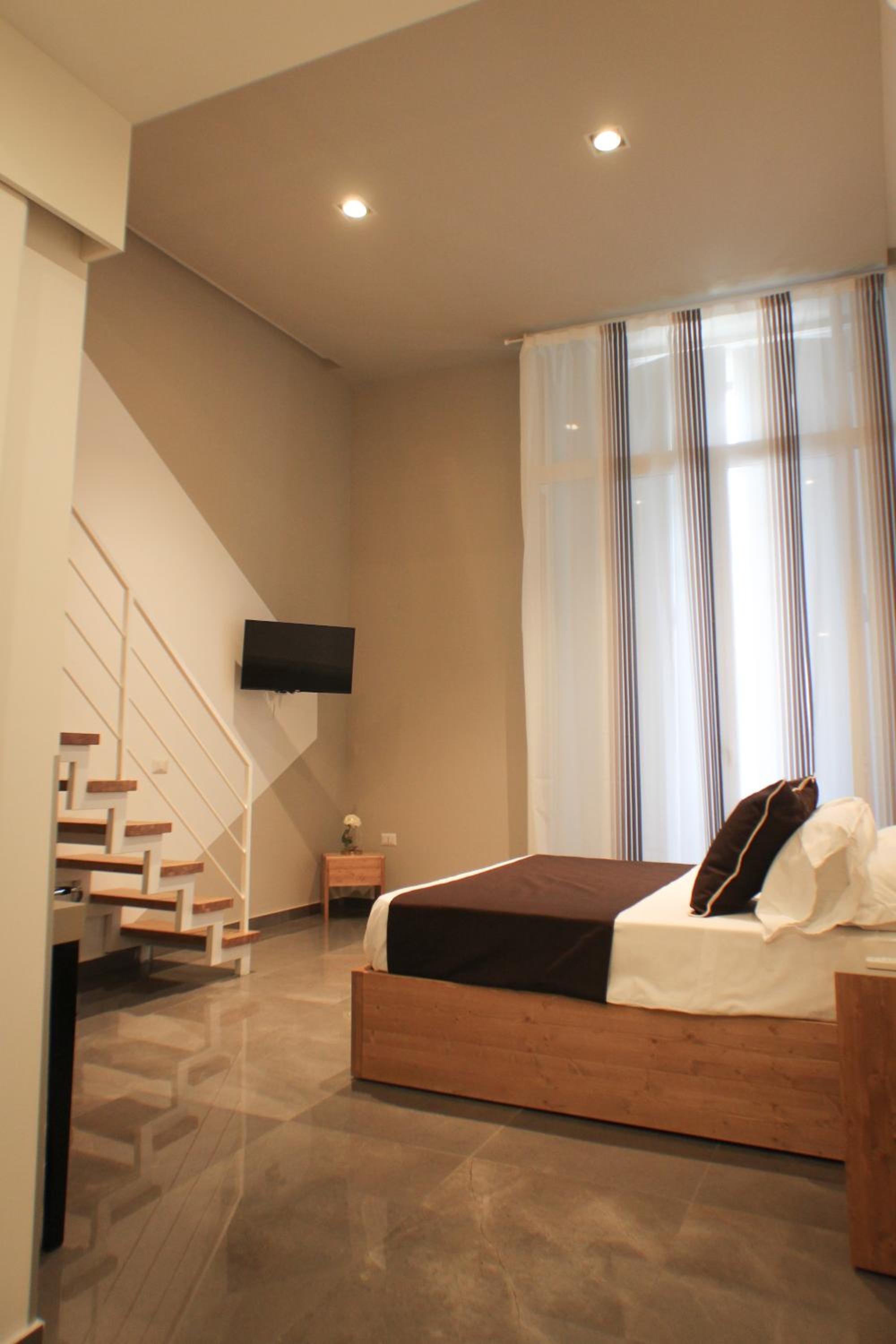 Be Italian Flat Piazza Bovio 22