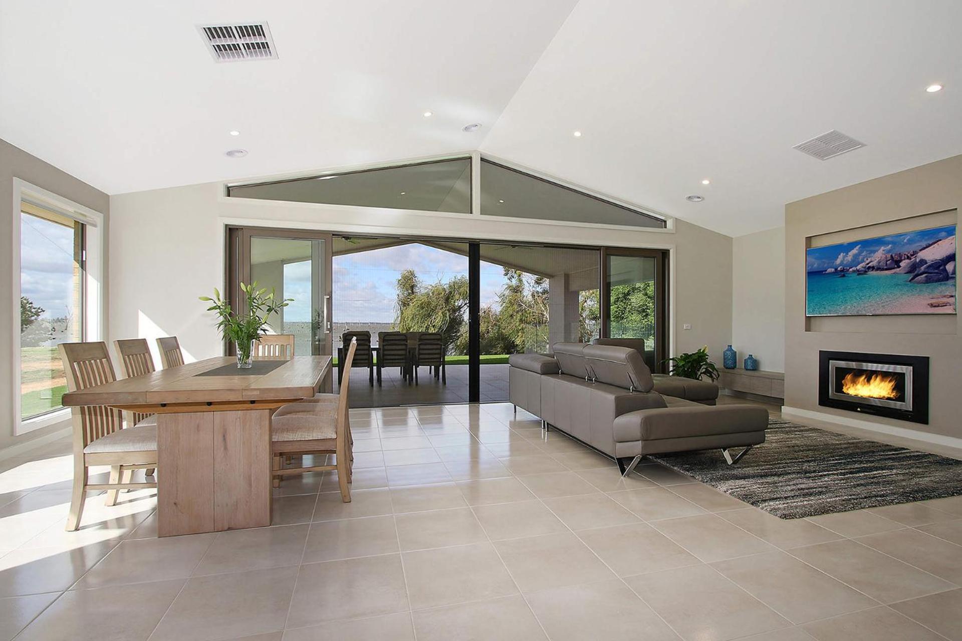 Woodbine Waters Lakehouse