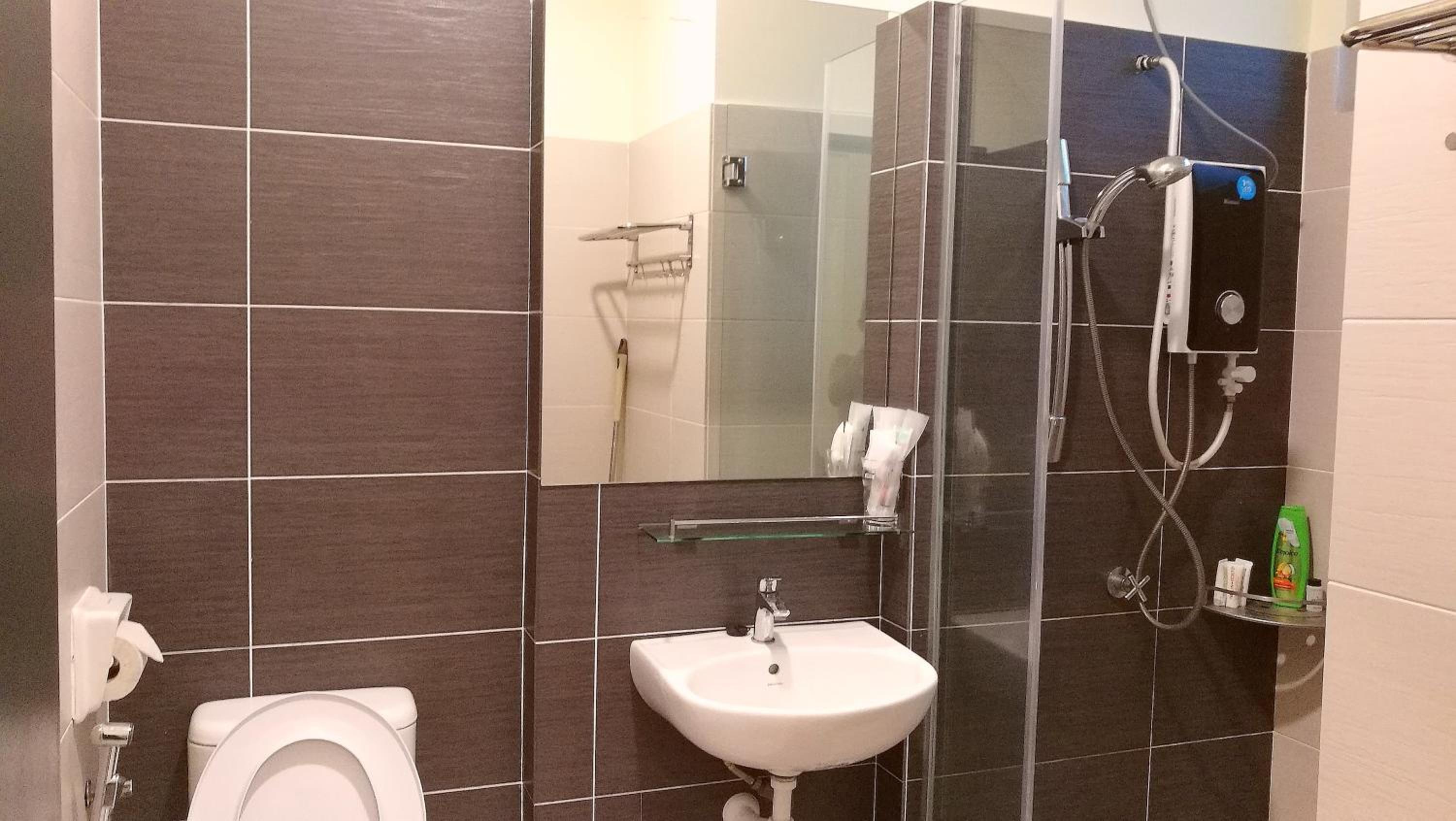 2BR FREE WiFi near Austin Water Themepark (1-5pax)