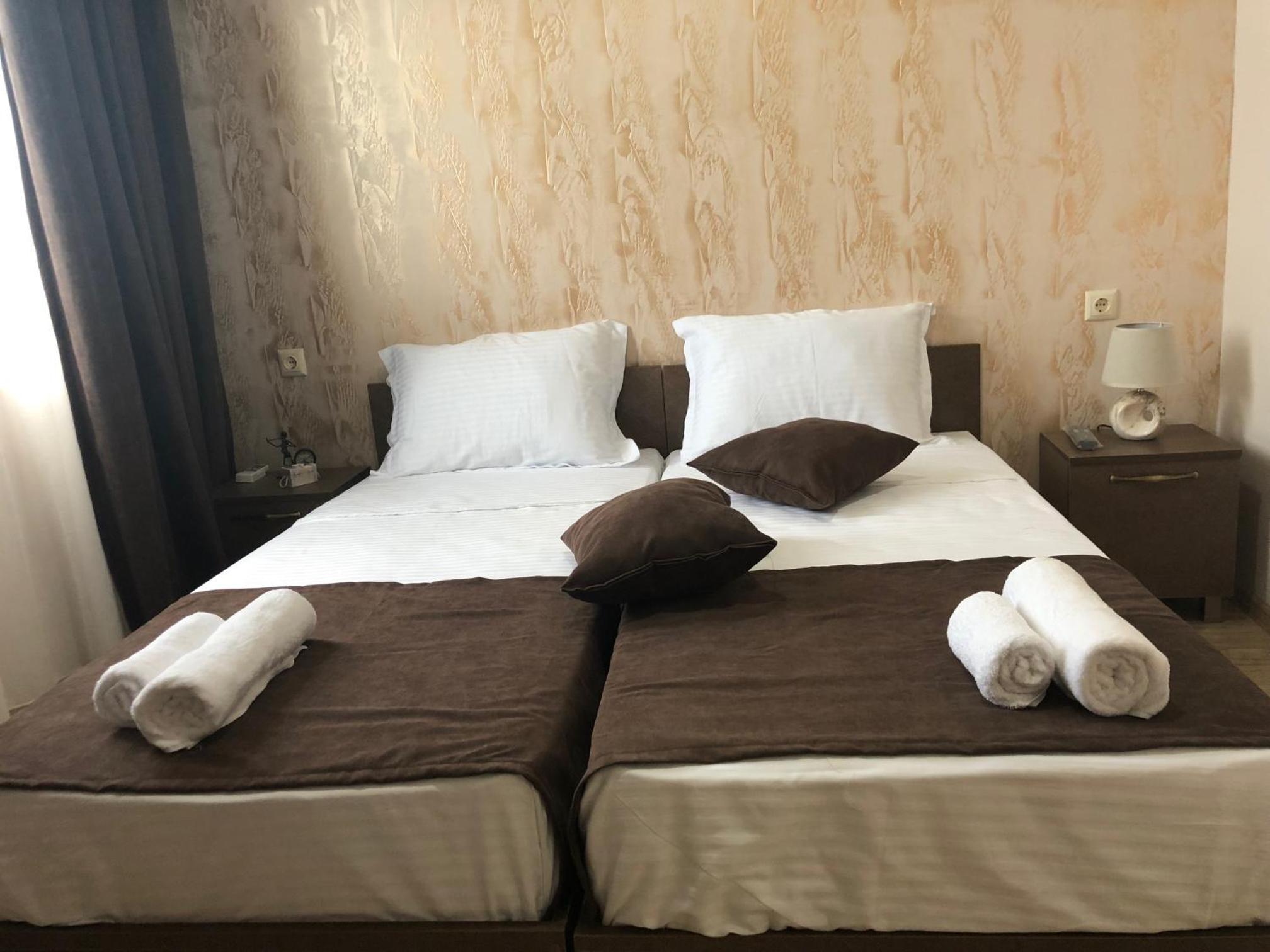 Guesthouse Family view 5