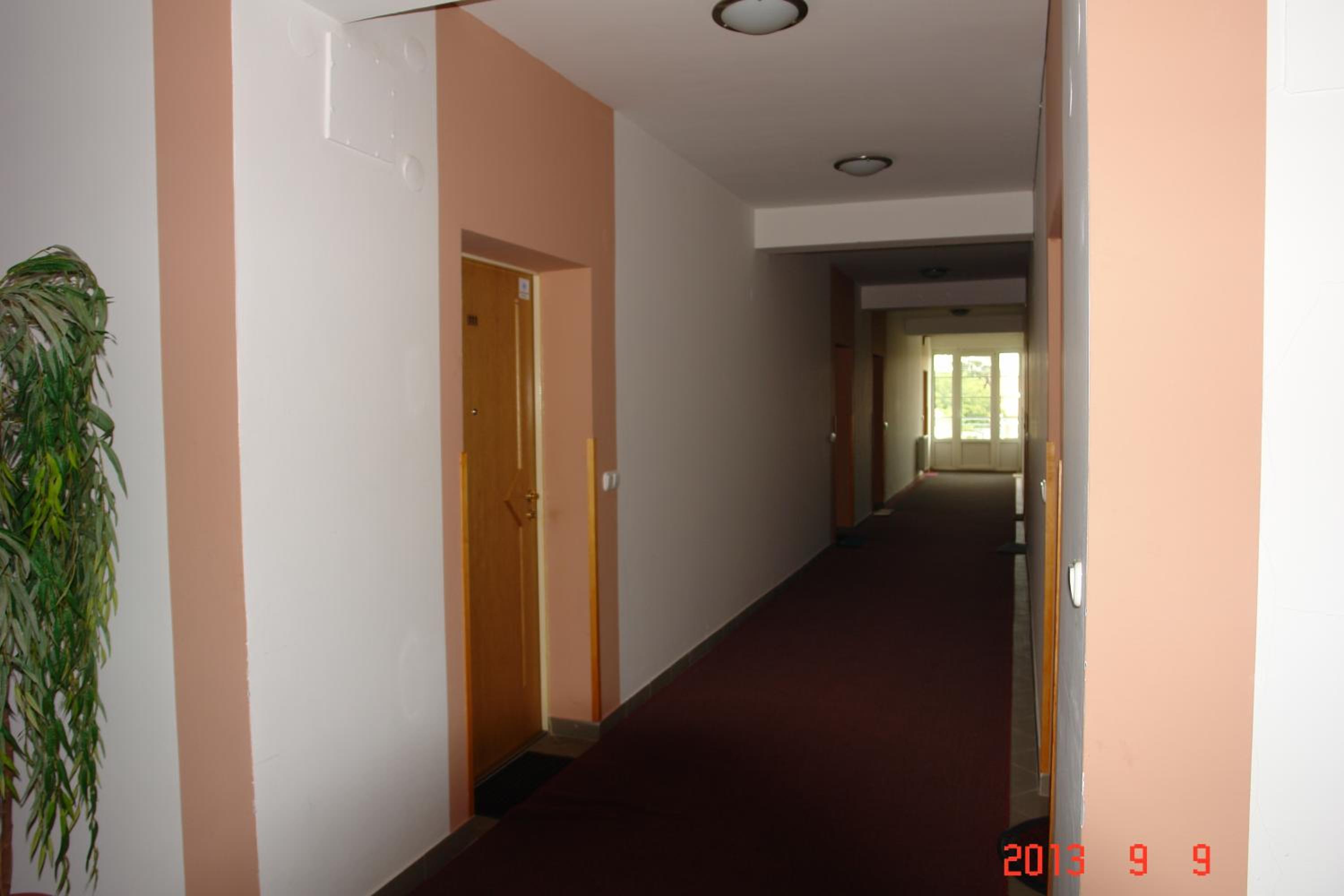 Photo 37