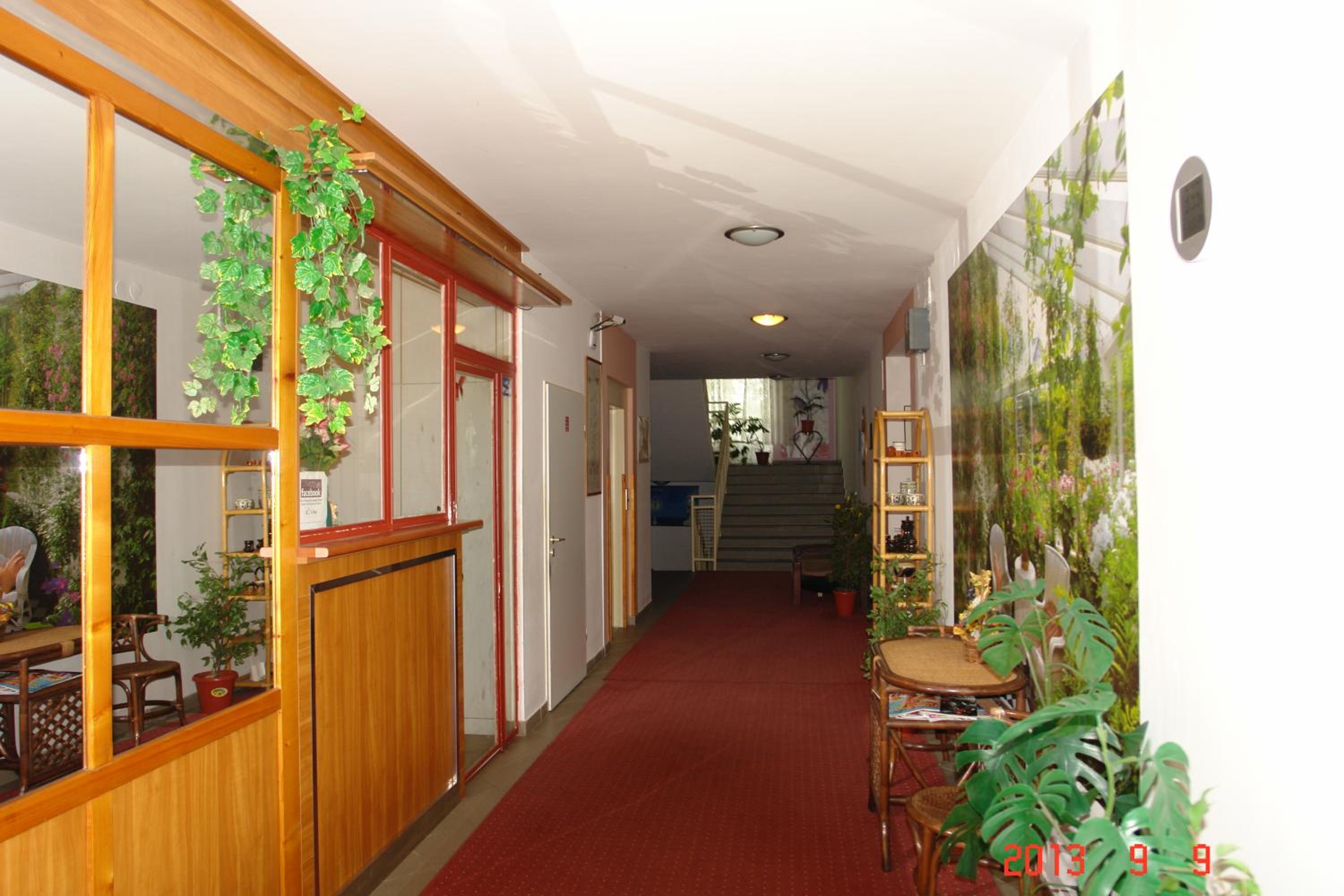 Photo 38