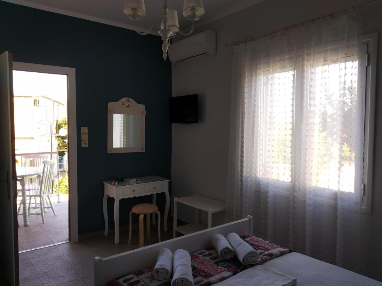 Photo 41
