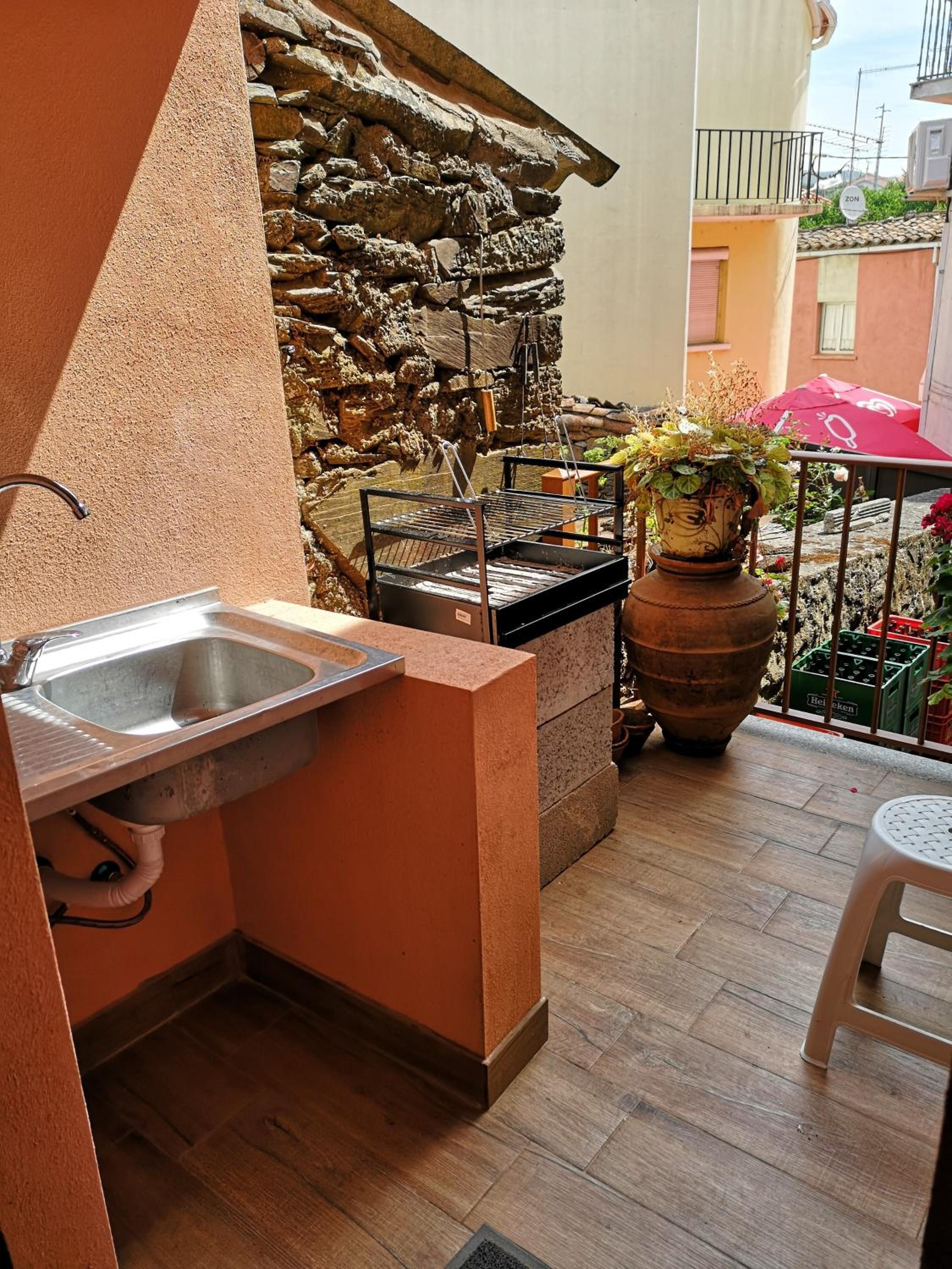 CASA TITA view 4