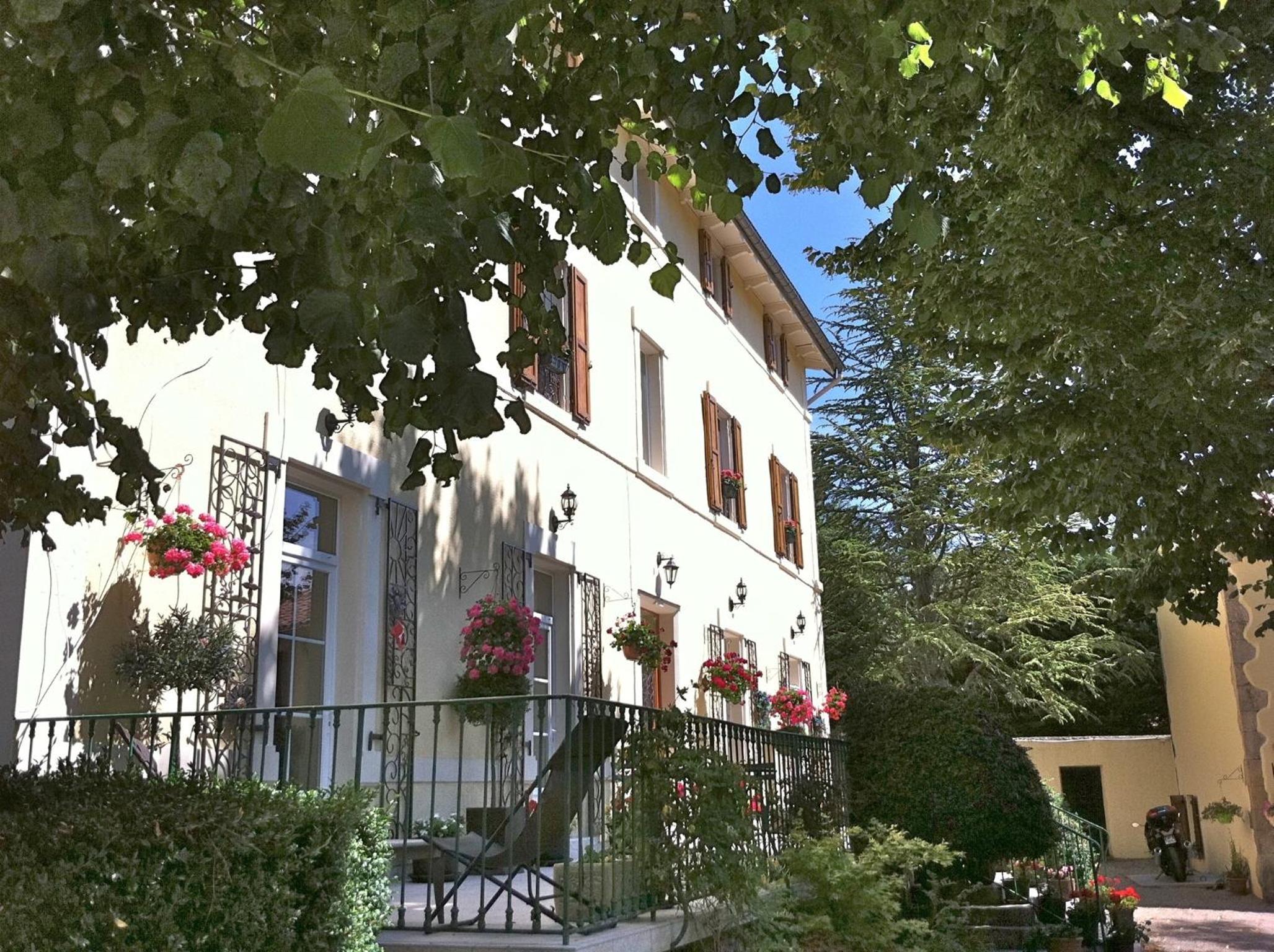 Photo 43