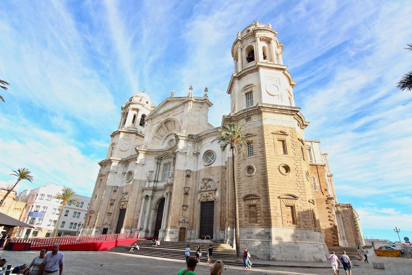 Apartamento MONÍSIMO en el corazón de CÁDIZ