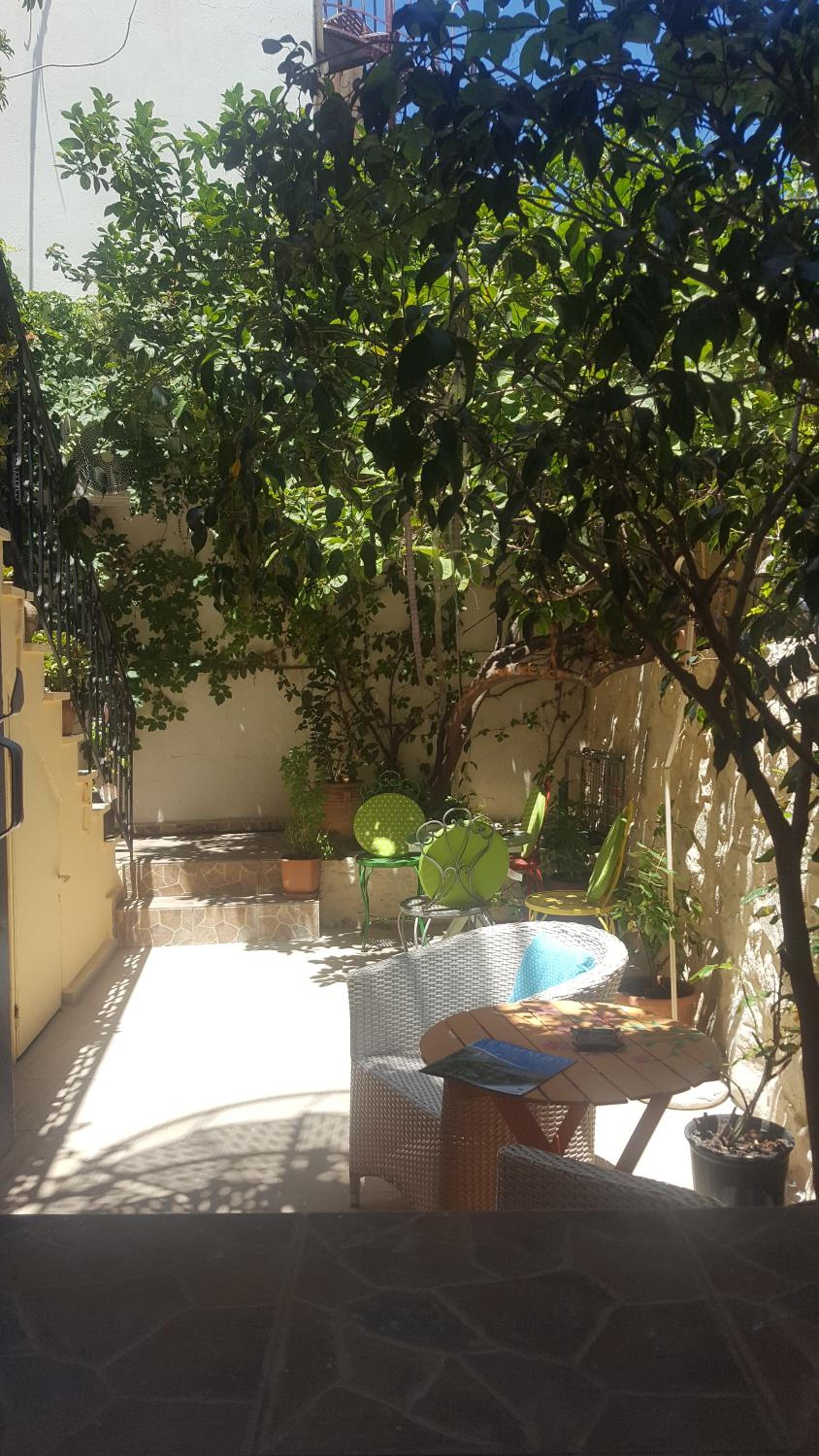 Studio Lefaki