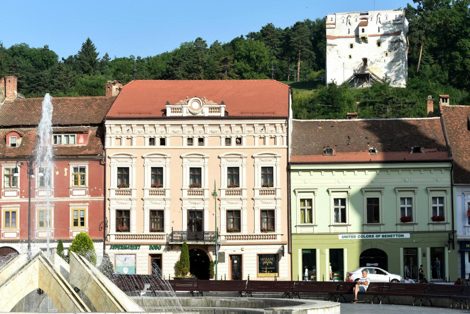 Safrano Palace