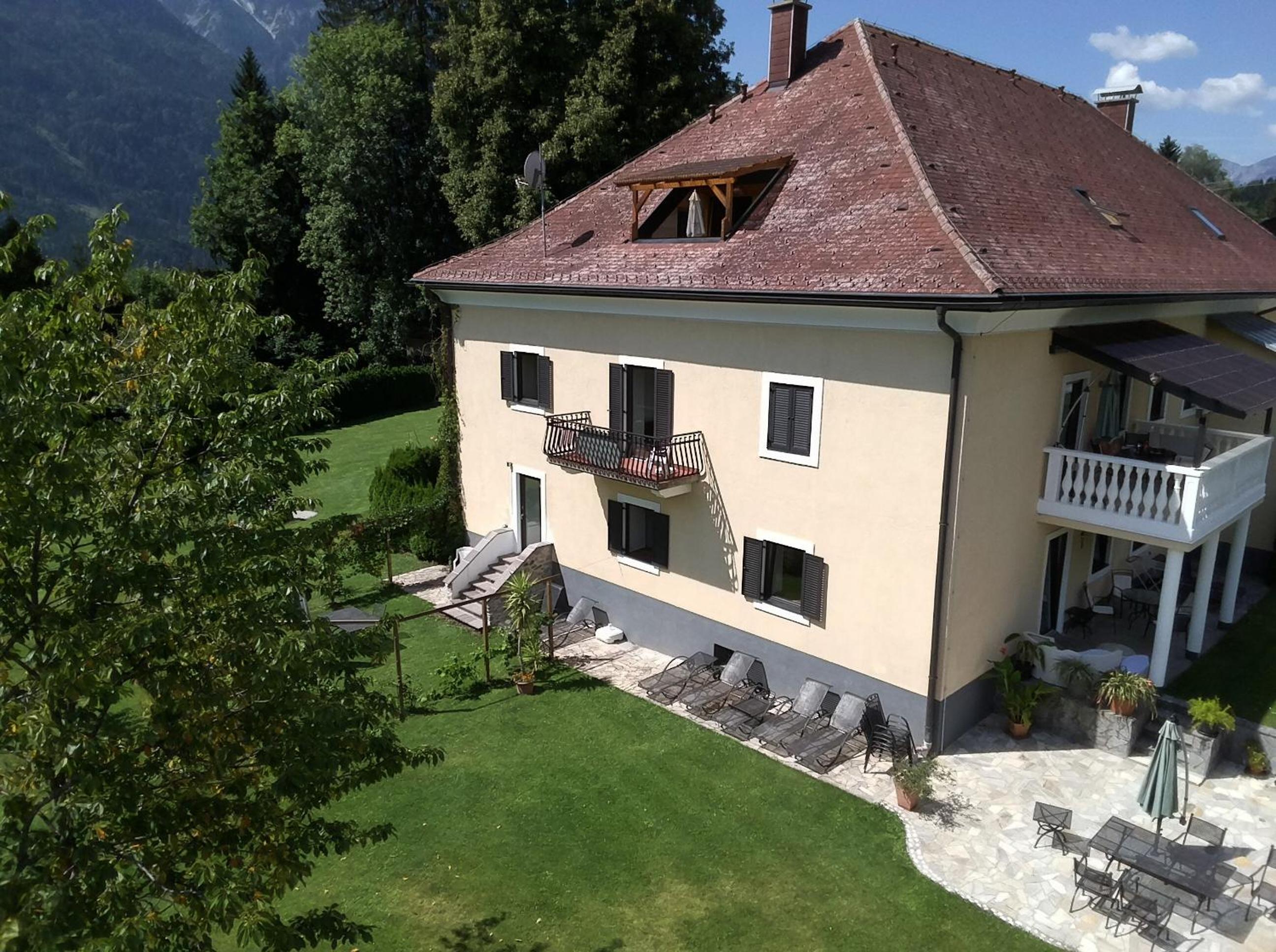 Garten- & Loggia-Appartement HERRENHAUS