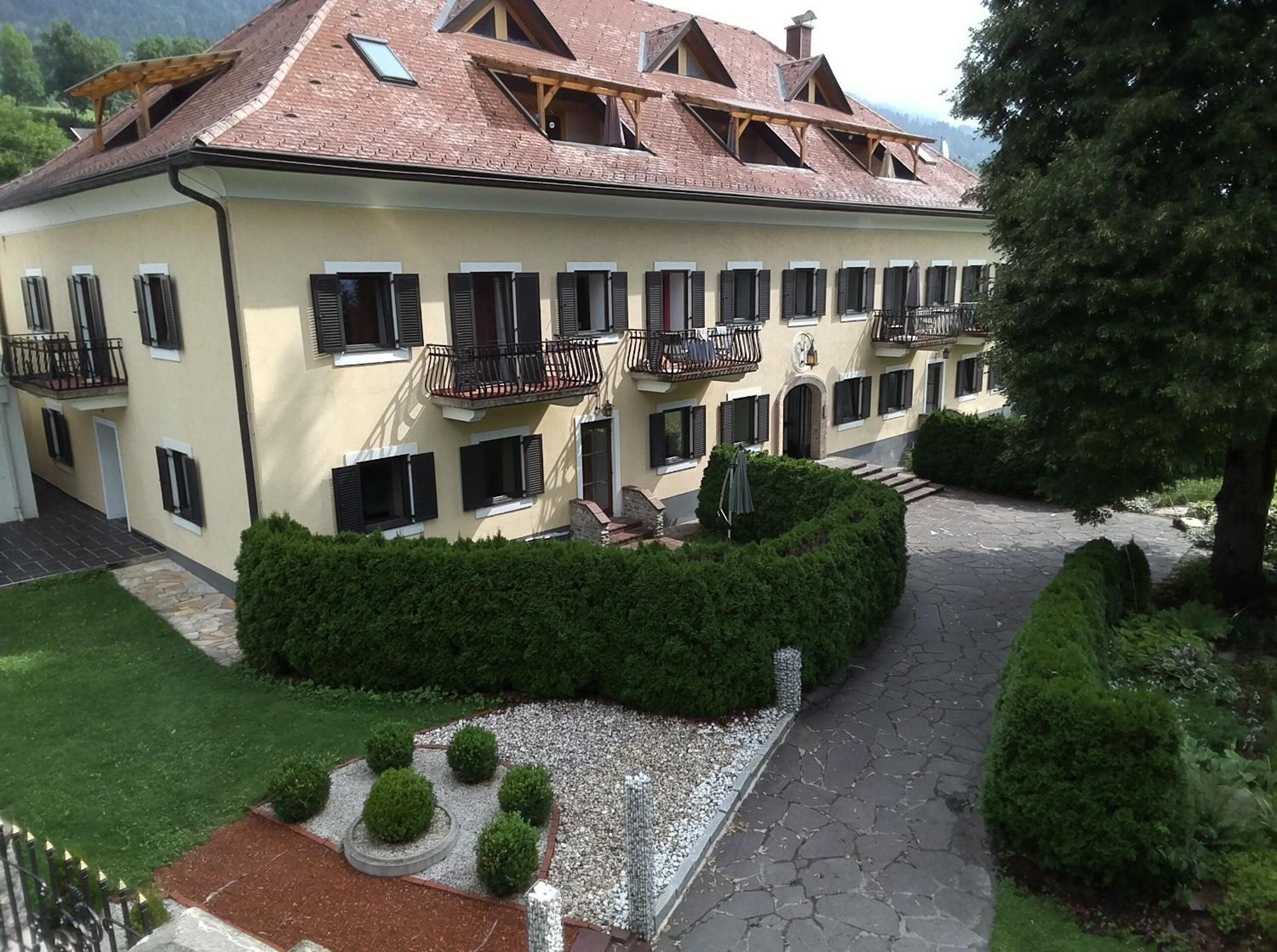 Garten- & Loggia-Appartement HERRENHAUS