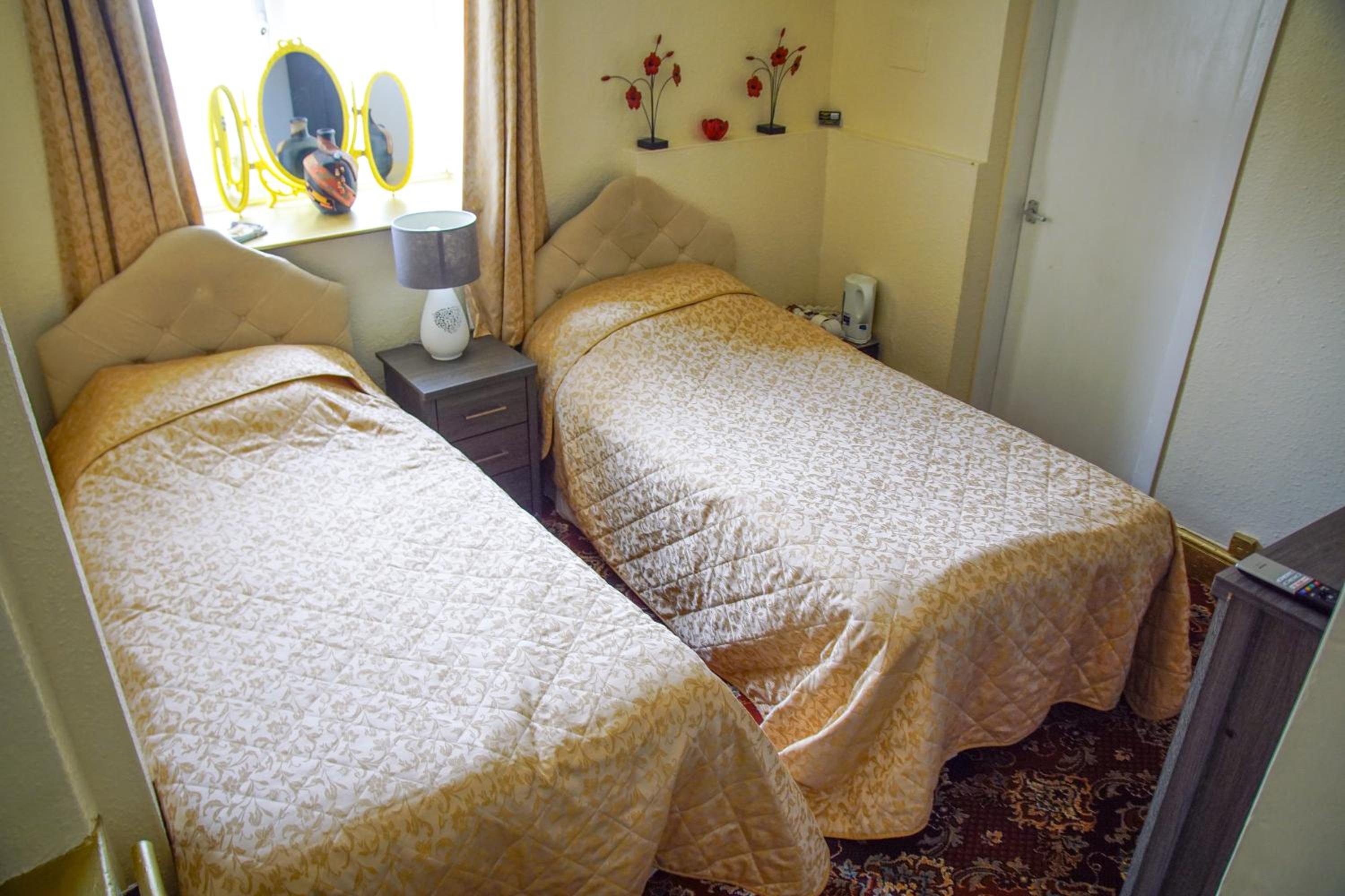 Llangollen Vacations - Abbey Grange Hotel - Property Image 2