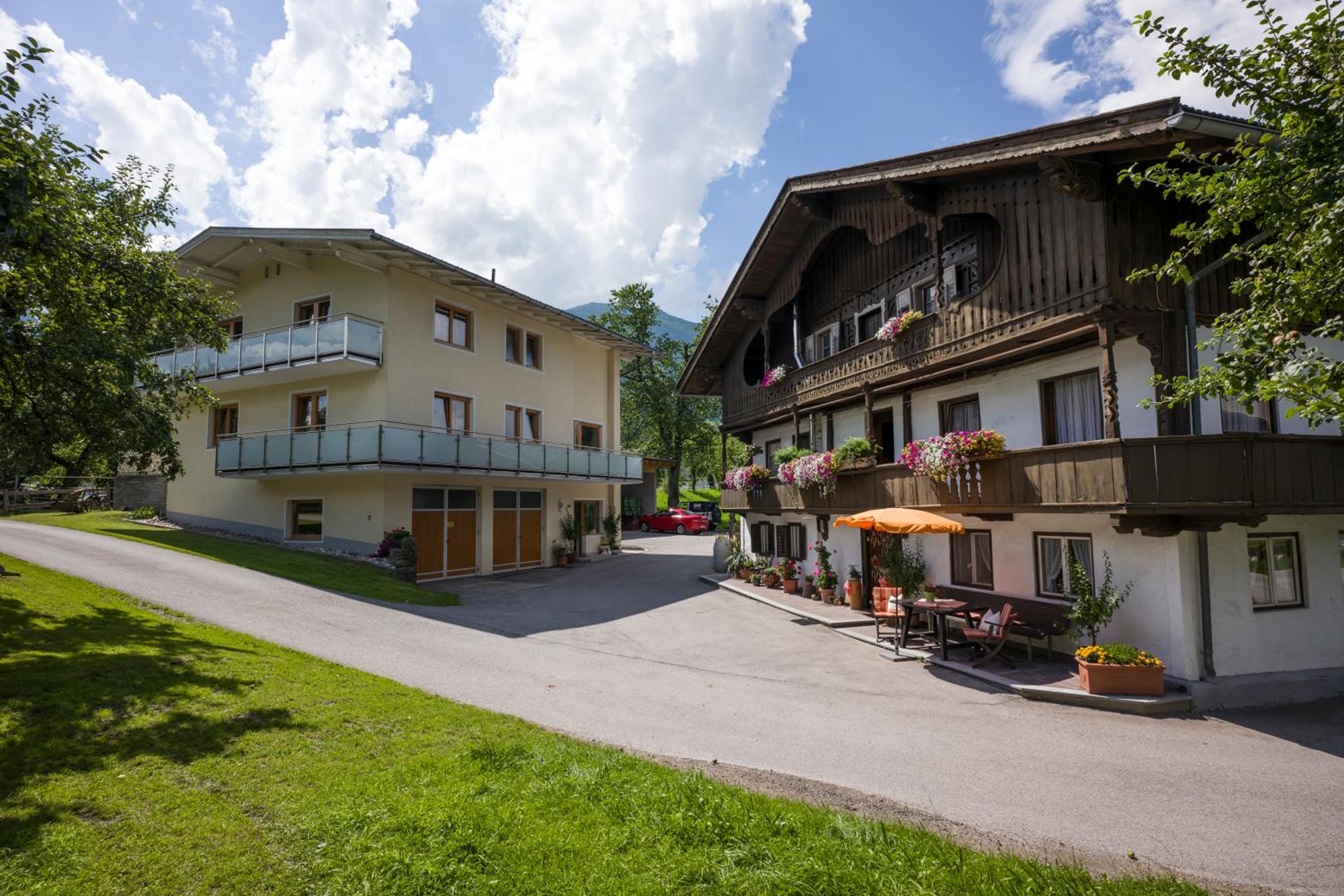Stoanerhof view 3