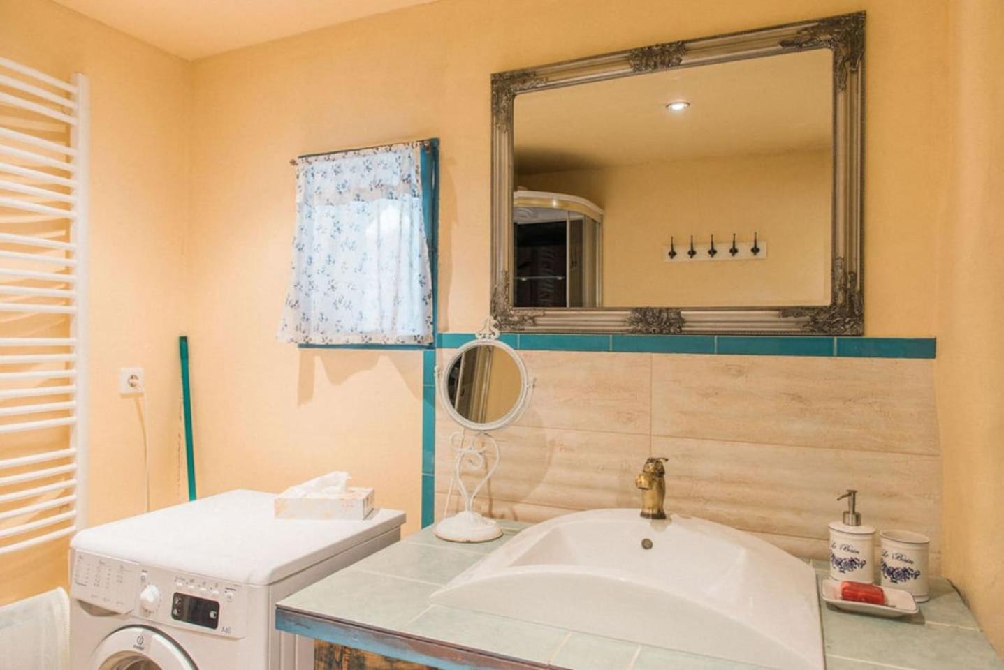 Photo 29