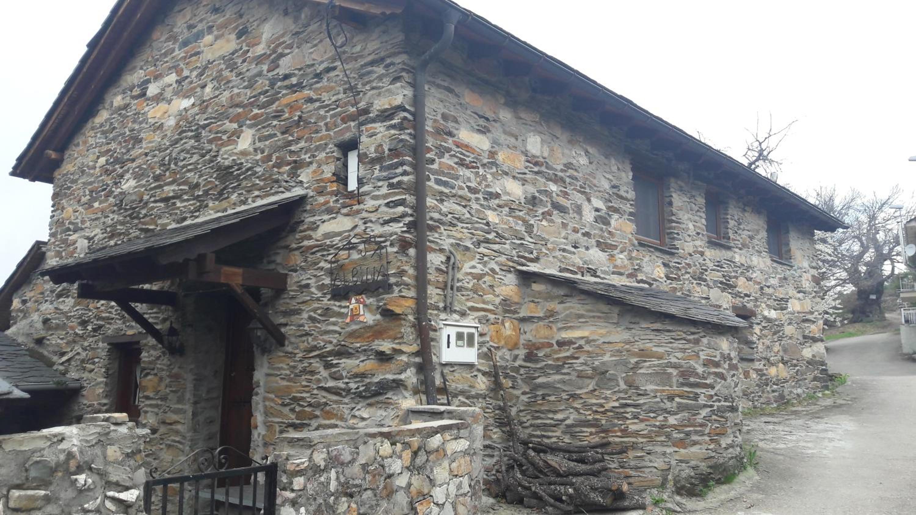 Photo 41