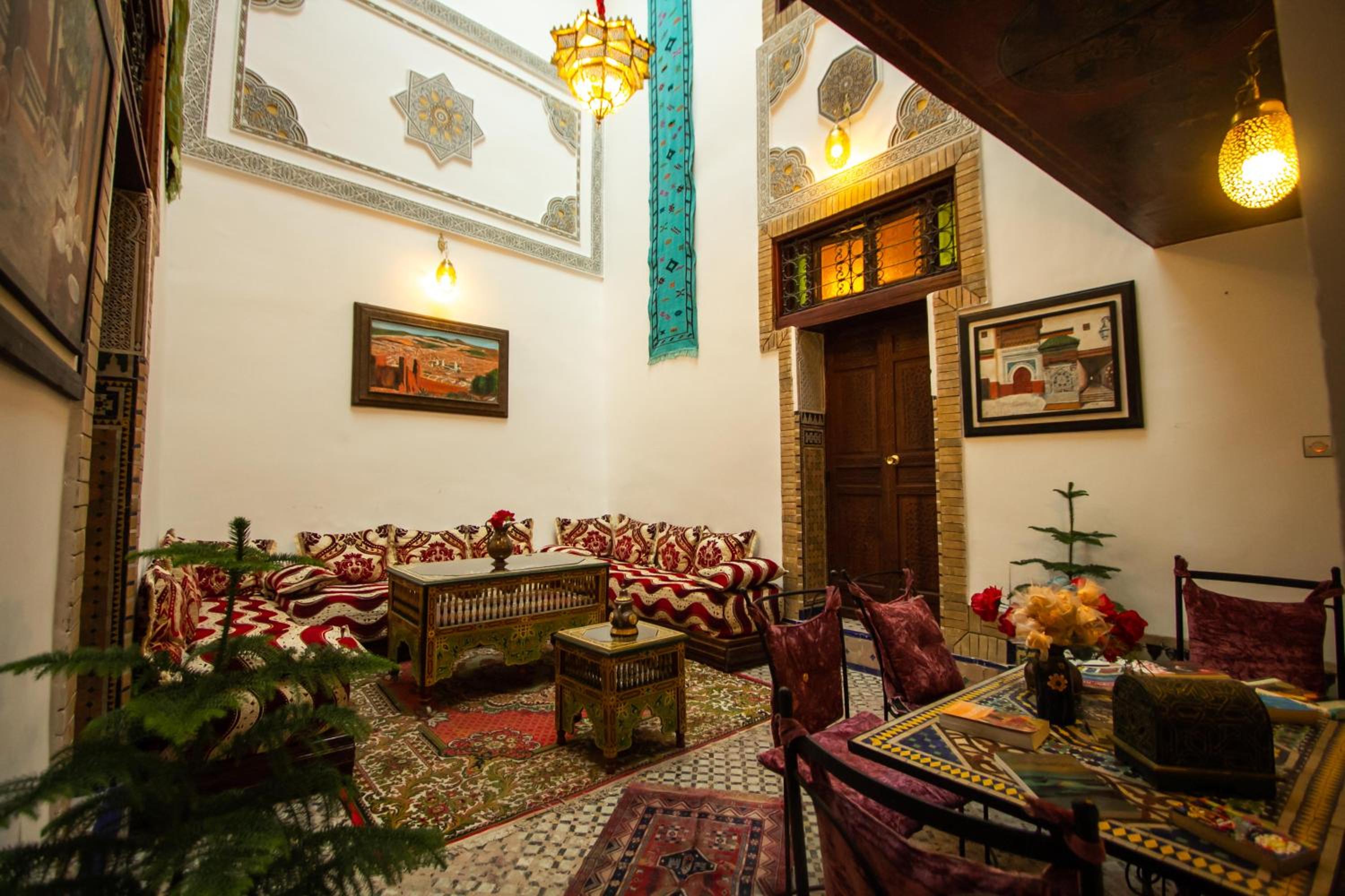 lounge
