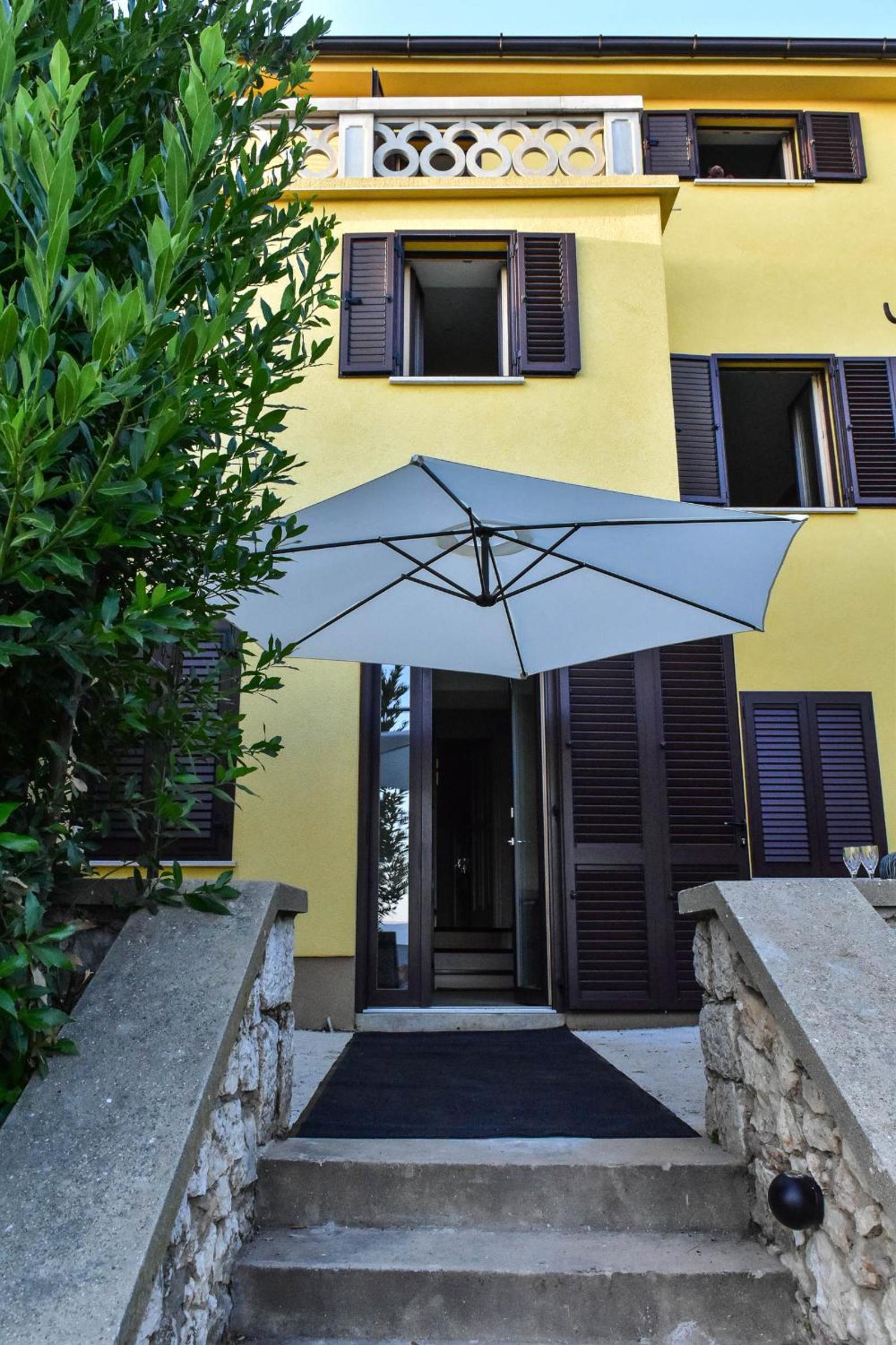 Villa Potočnjak view 3