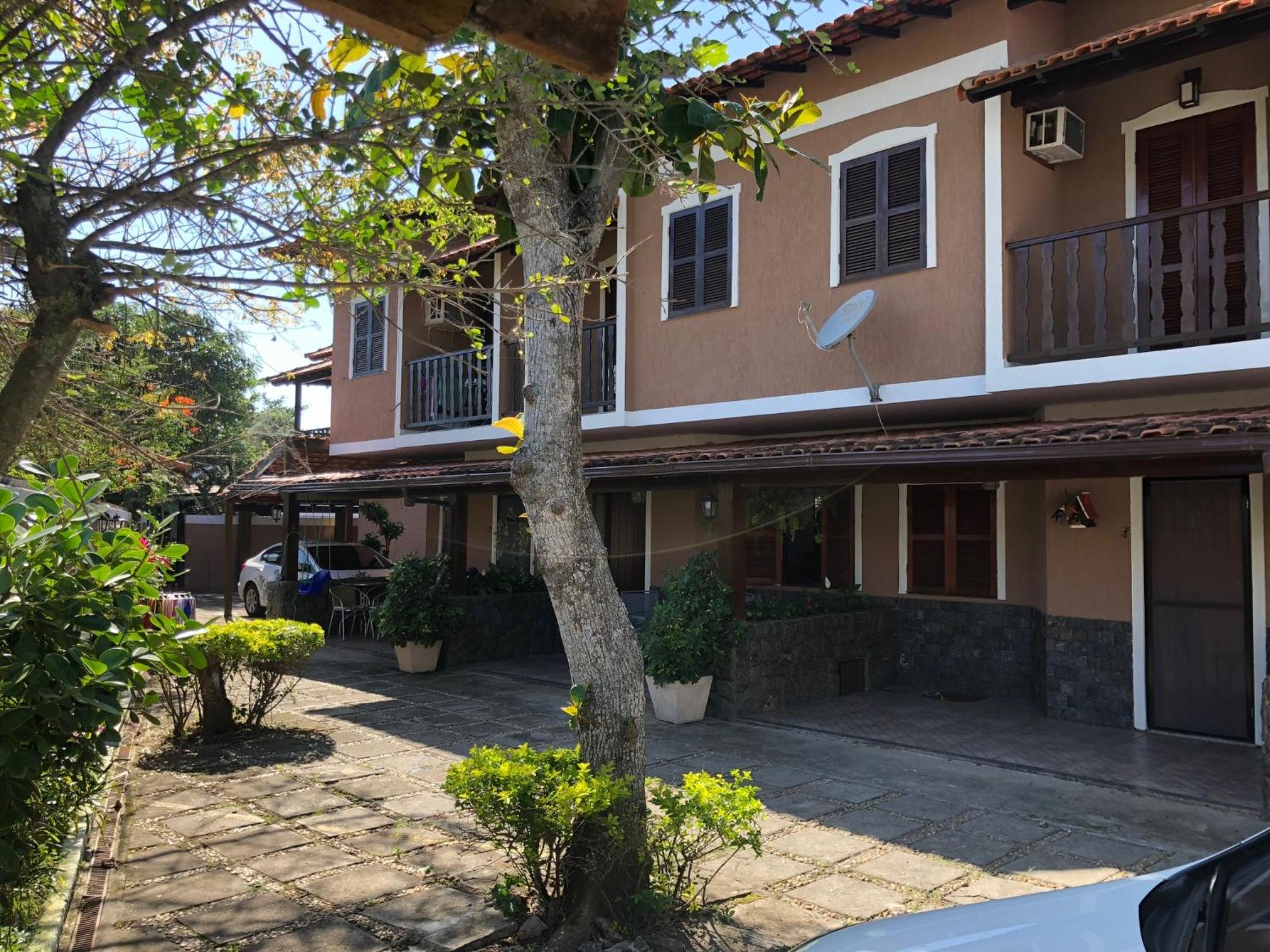 CASA DE PRAIA DO PERÓ