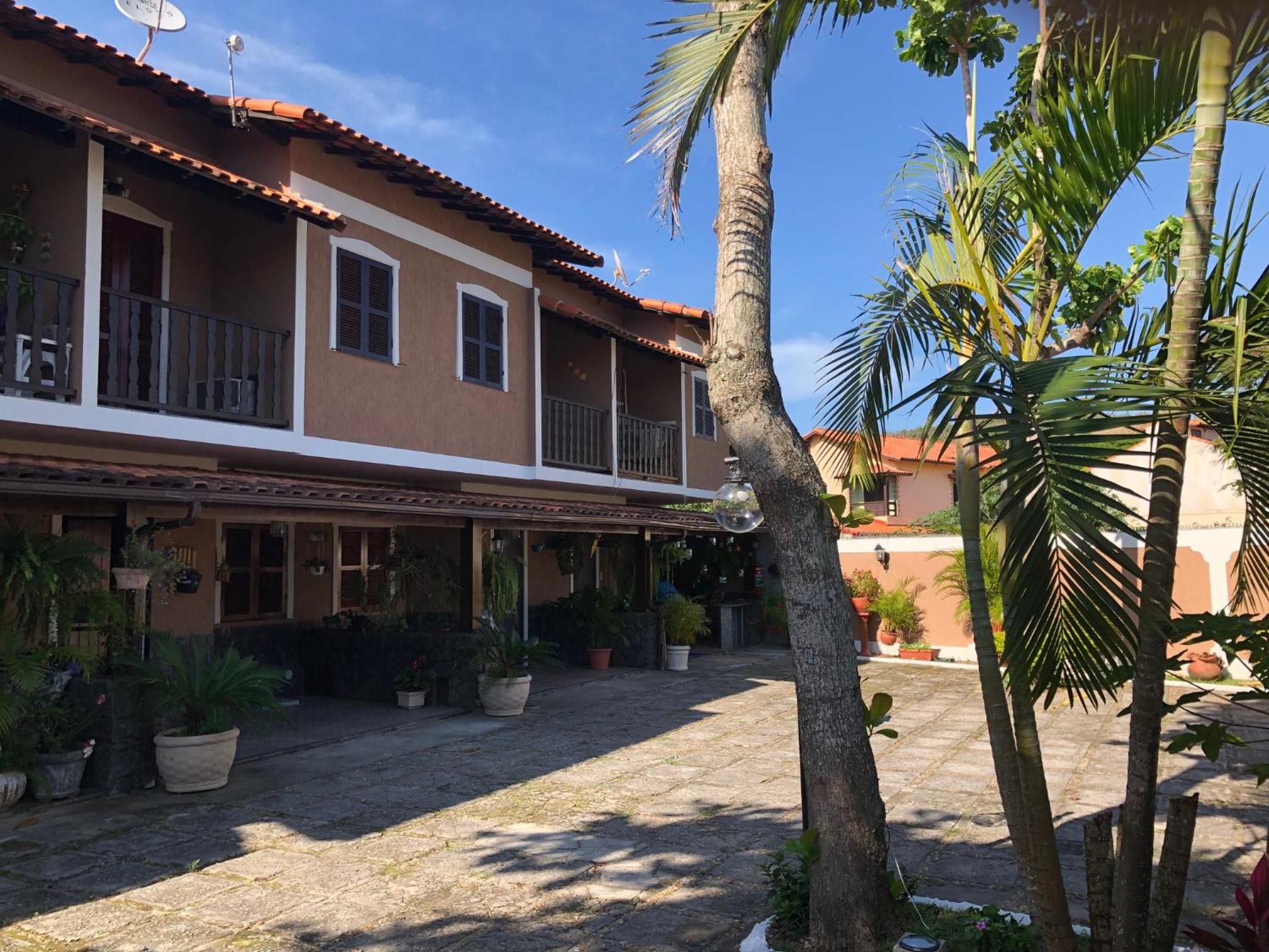 CASA DE PRAIA DO PERÓ