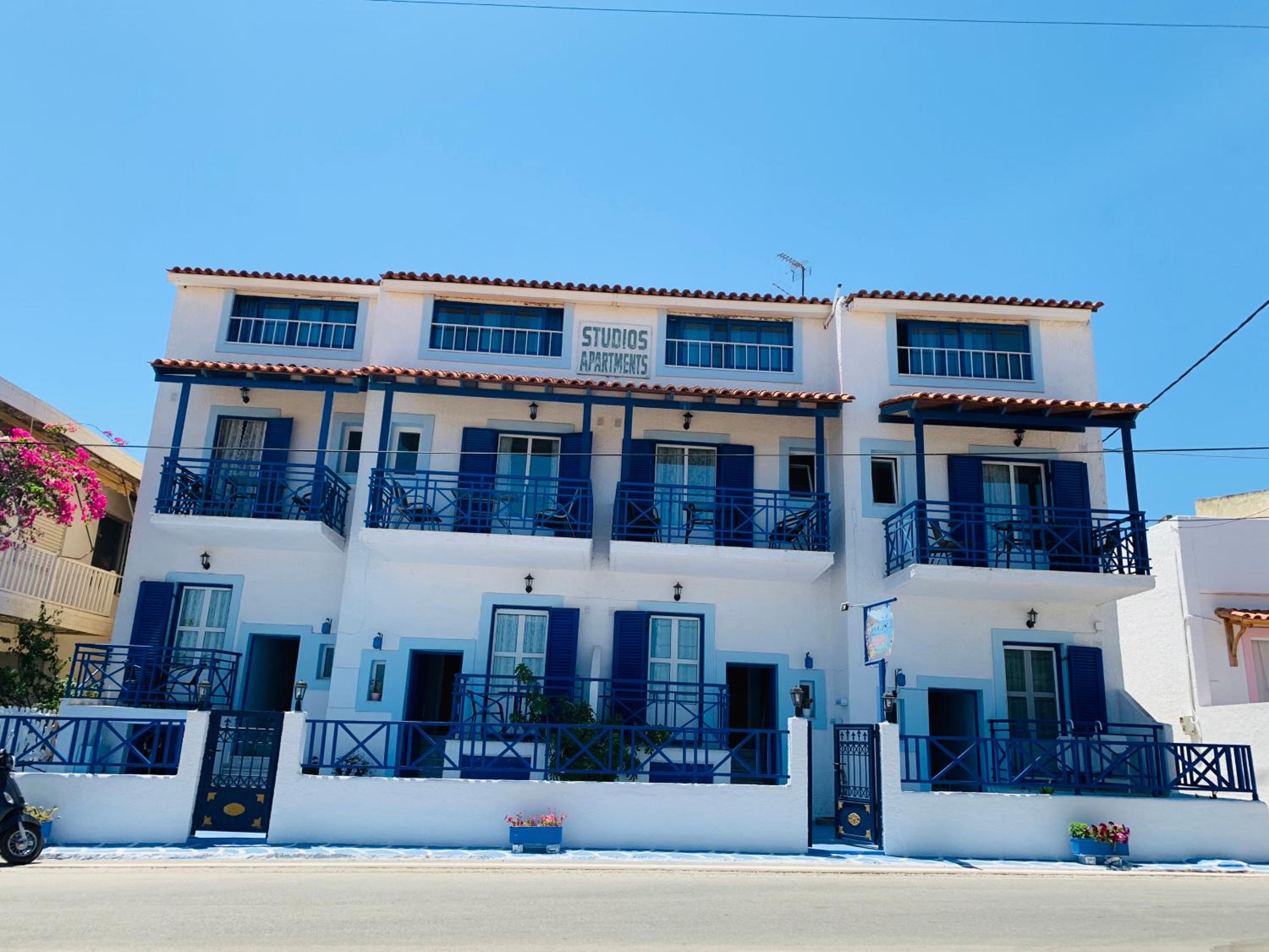 Angistri's panorama apartments