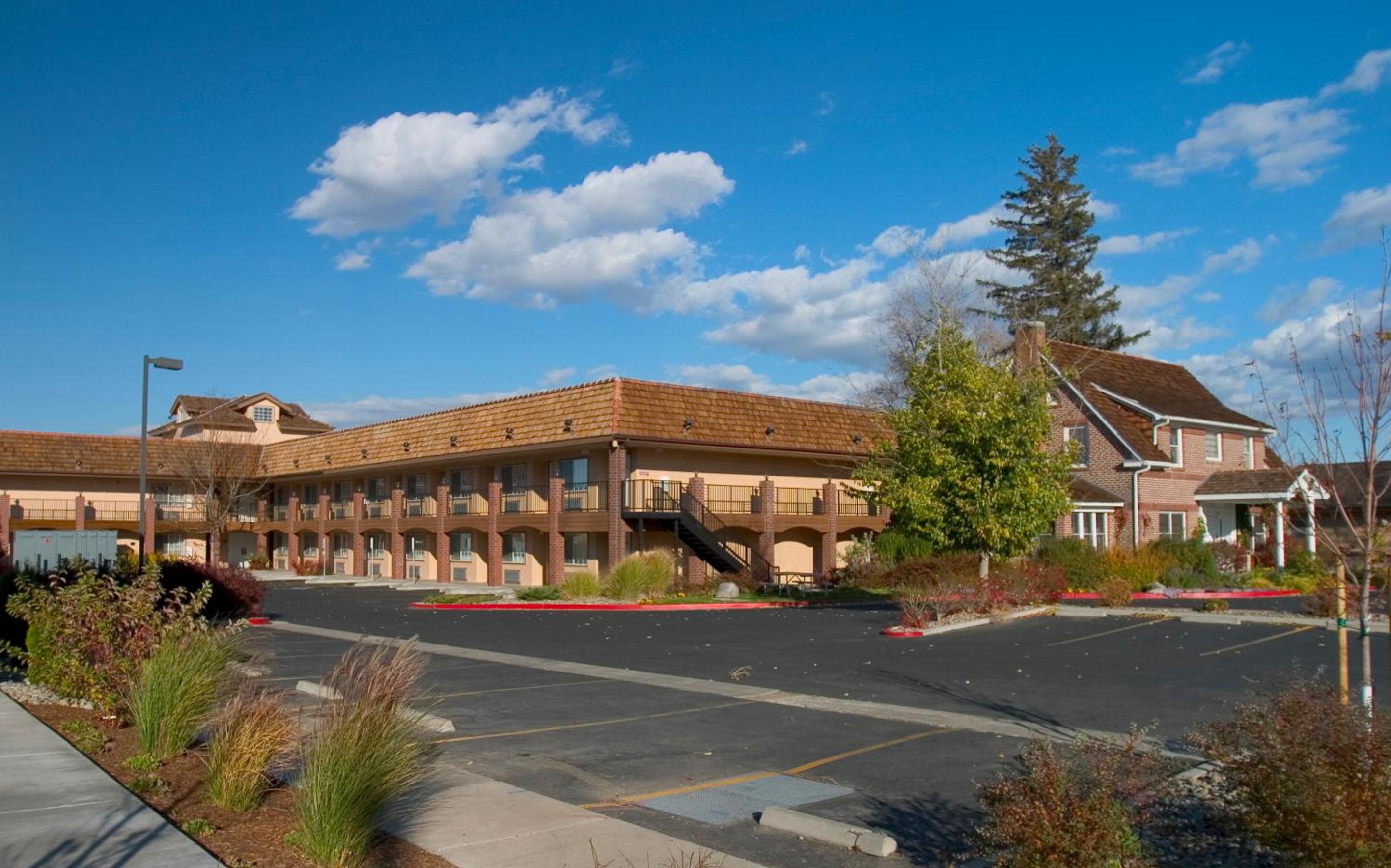 Carson Valley Motor Lodge and Extended Stay - Property Image 36